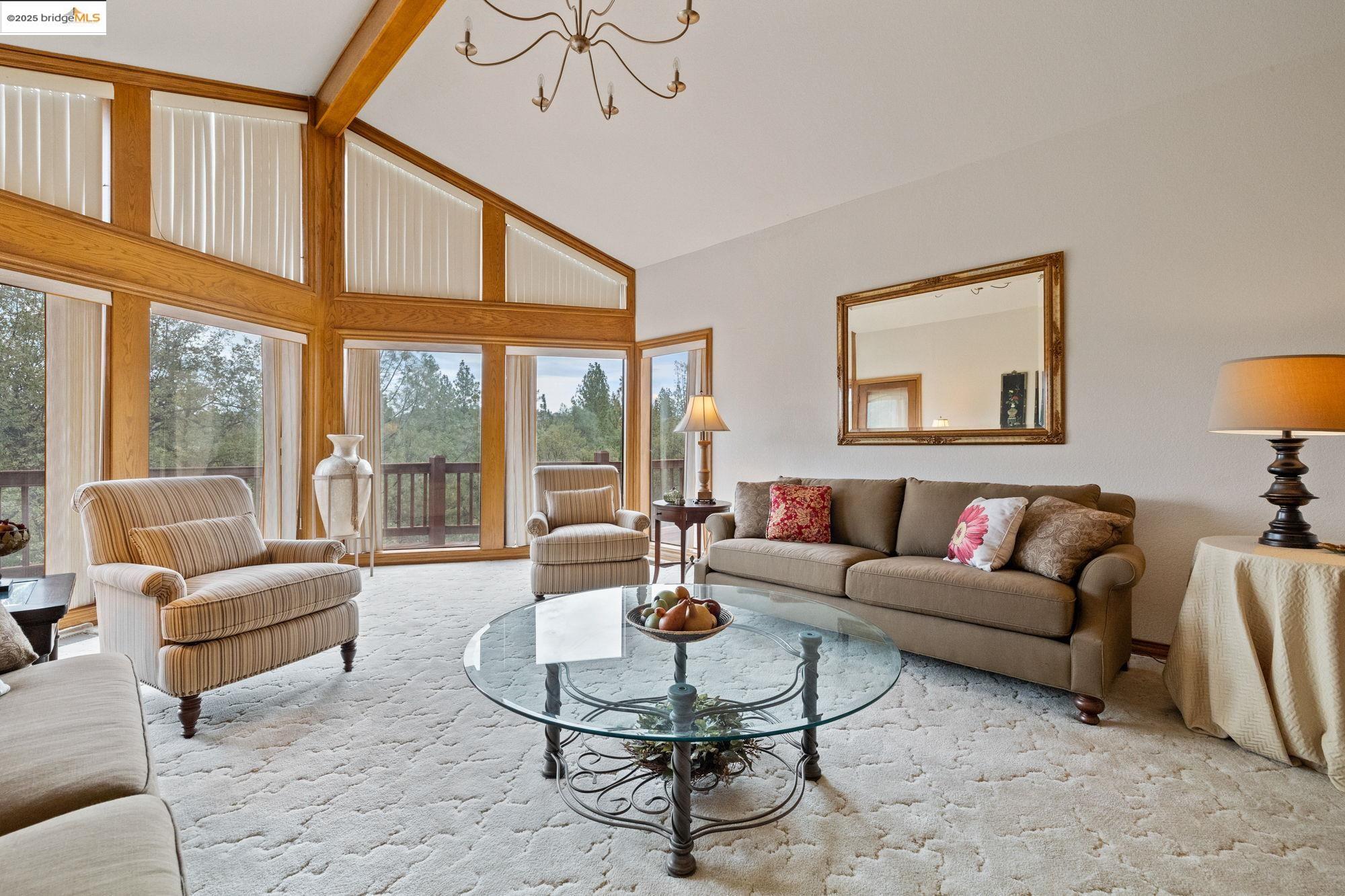 Detail Gallery Image 7 of 51 For 21320 Oneto Dr, Sonora,  CA 95370 - 3 Beds | 3 Baths