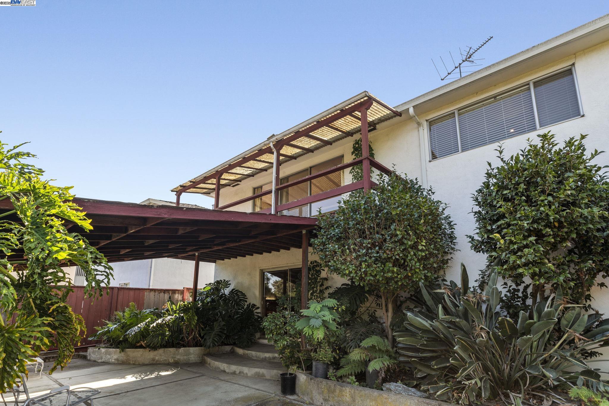 Detail Gallery Image 38 of 46 For 24498 2nd St, Hayward,  CA 94541 - 4 Beds | 1/1 Baths