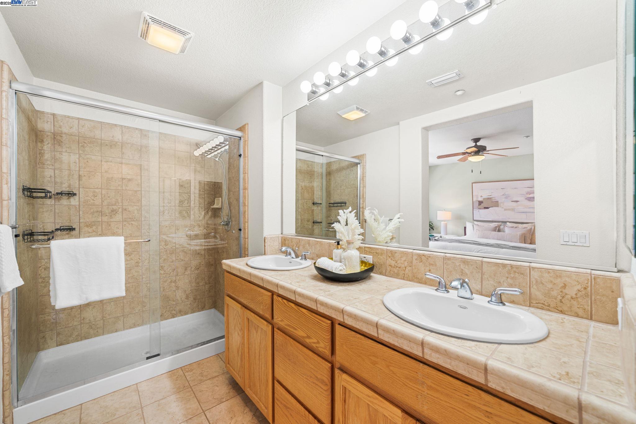 Photo #21: 41113318 Listing: Photo #21
