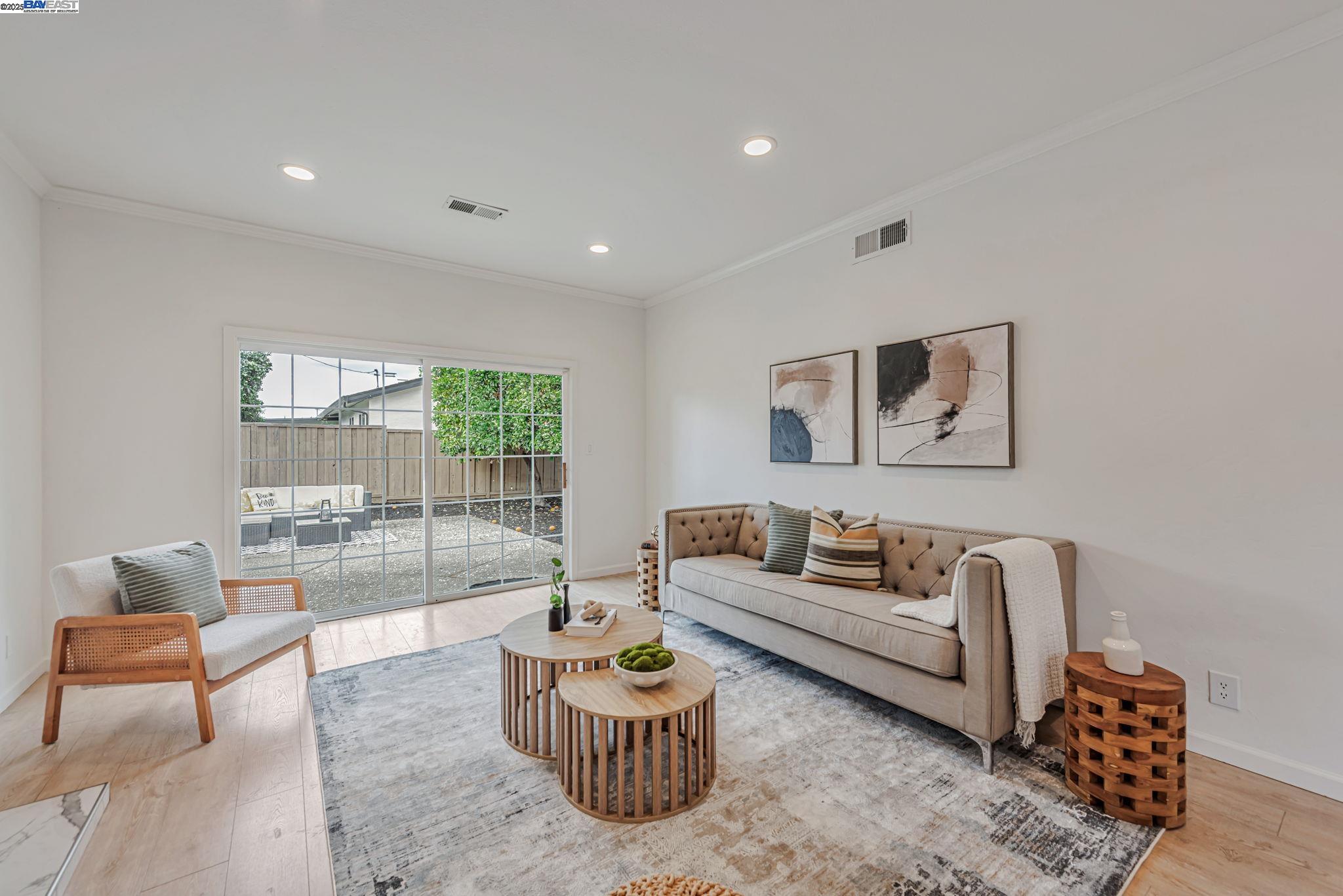 Detail Gallery Image 9 of 40 For 38131 Acacia St., Fremont,  CA 94536-3903 - 3 Beds | 2 Baths