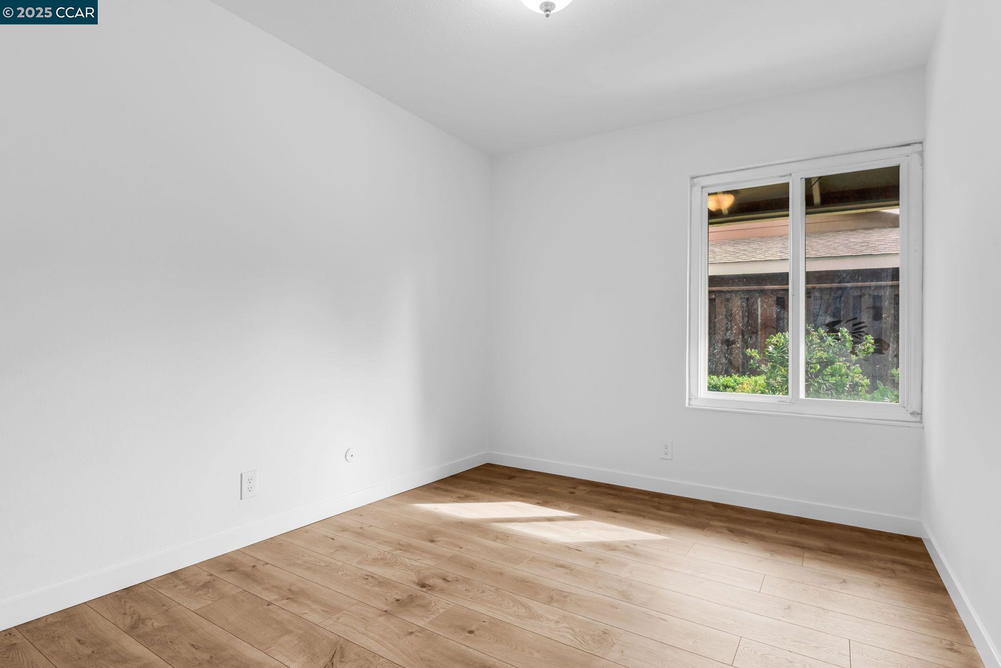 Photo #15: 41113325 Listing: Photo #15