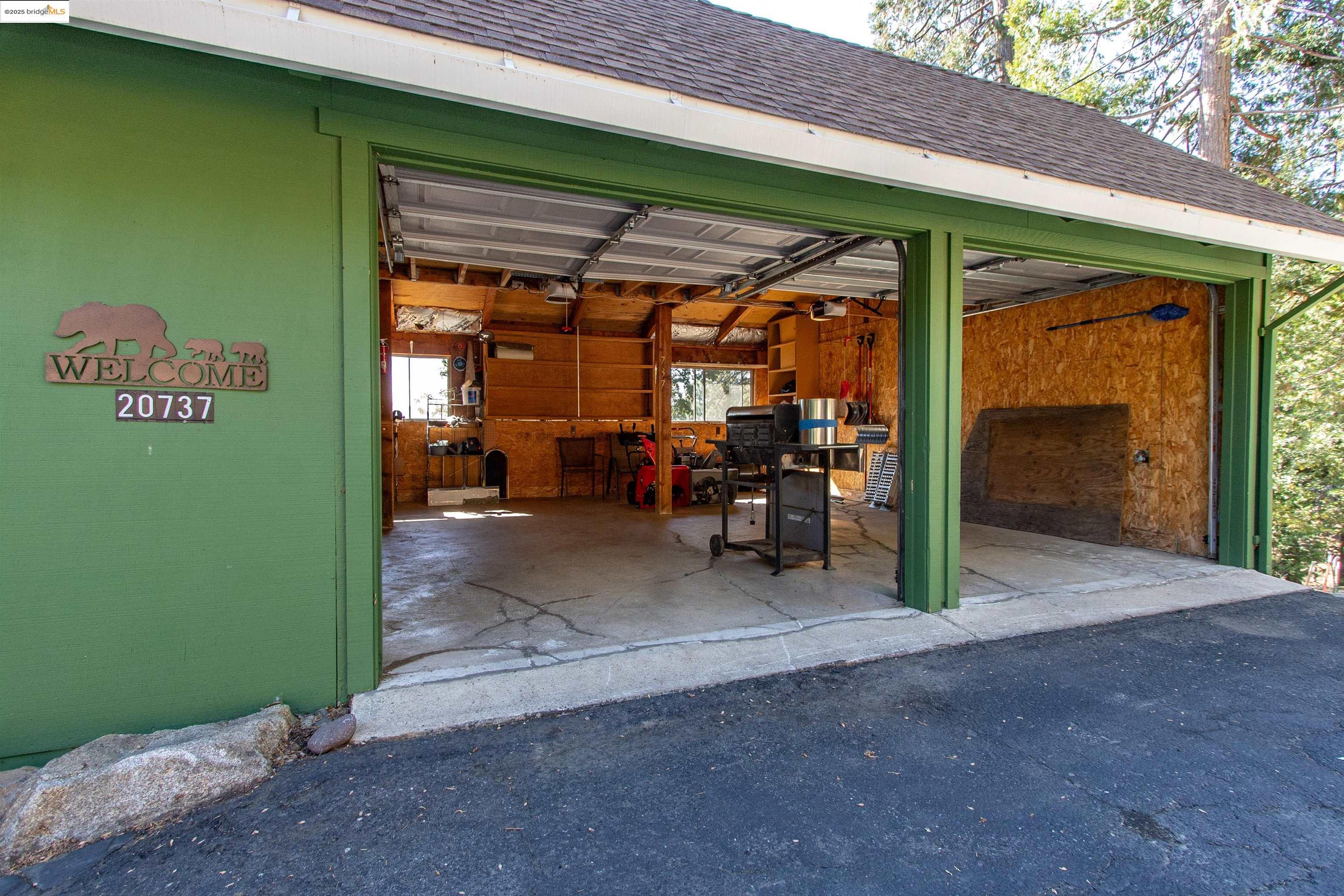 Detail Gallery Image 32 of 40 For 20737 Muheli Rd, Mi Wuk Village,  CA 95346-0000 - 3 Beds | 2/1 Baths