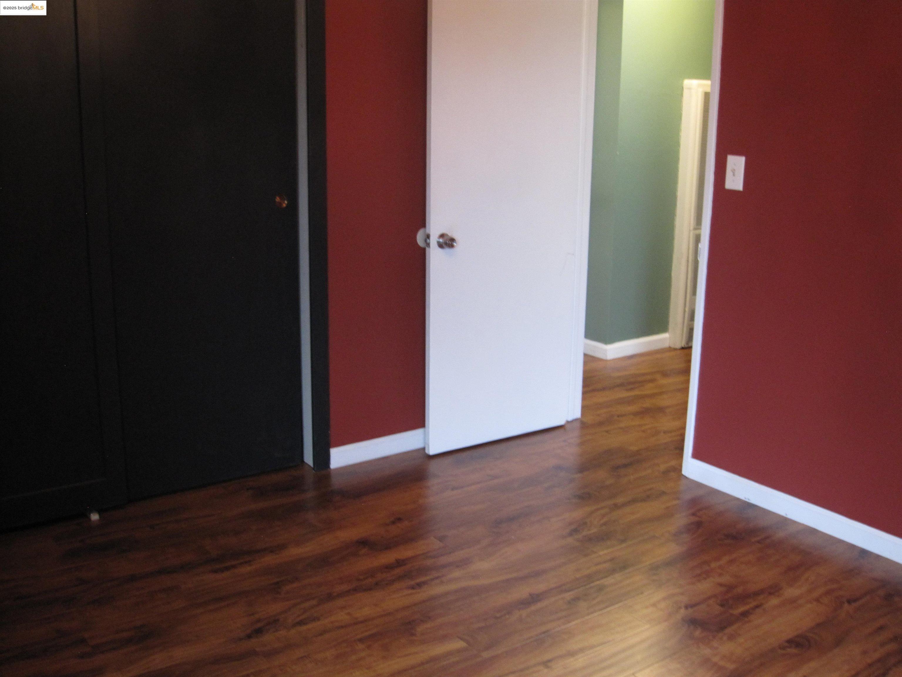 Detail Gallery Image 11 of 18 For 1600 E 31st St, Oakland,  CA 94602 - – Beds | – Baths