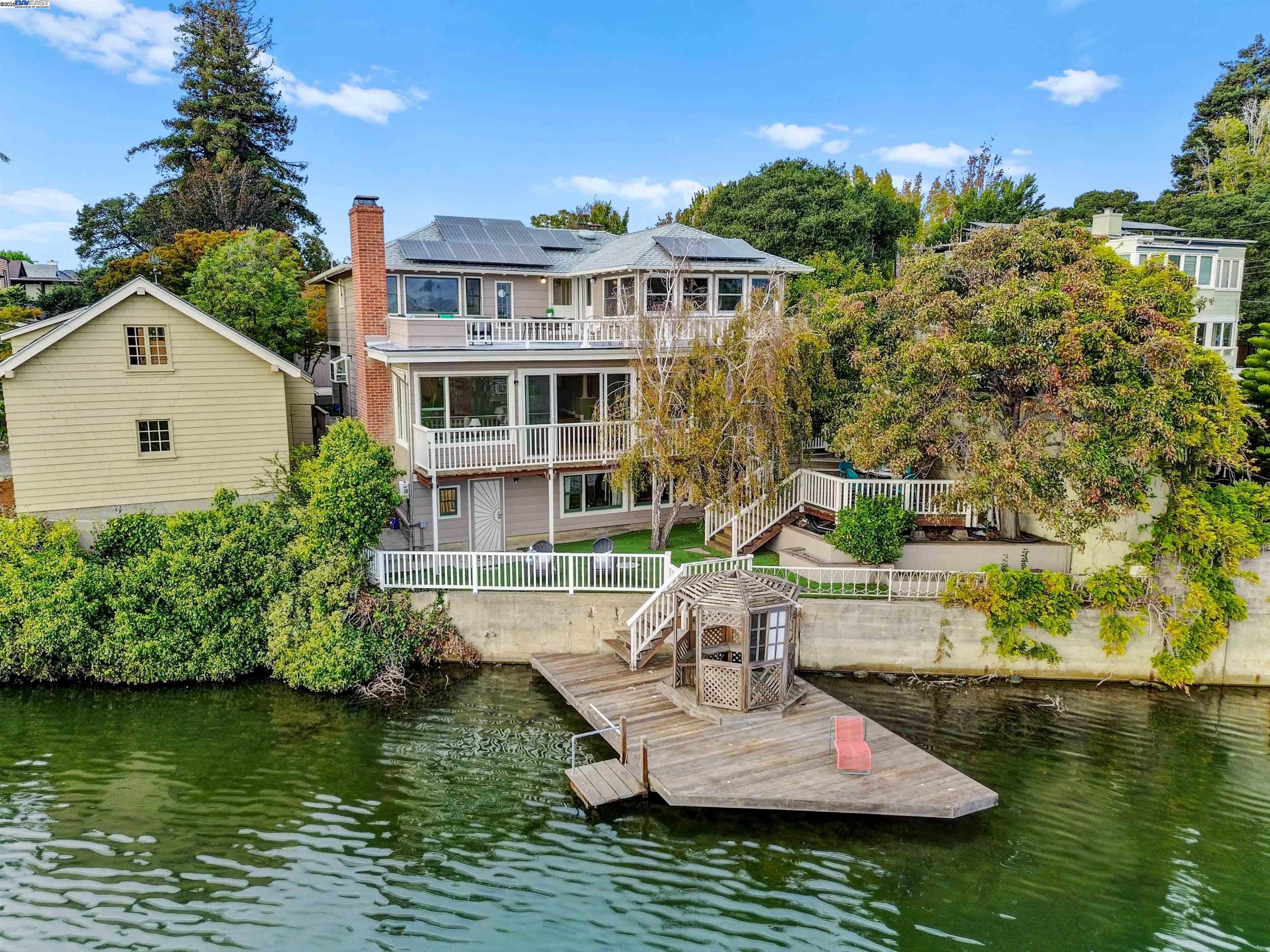 Front Image Thumbnail for BE41113337