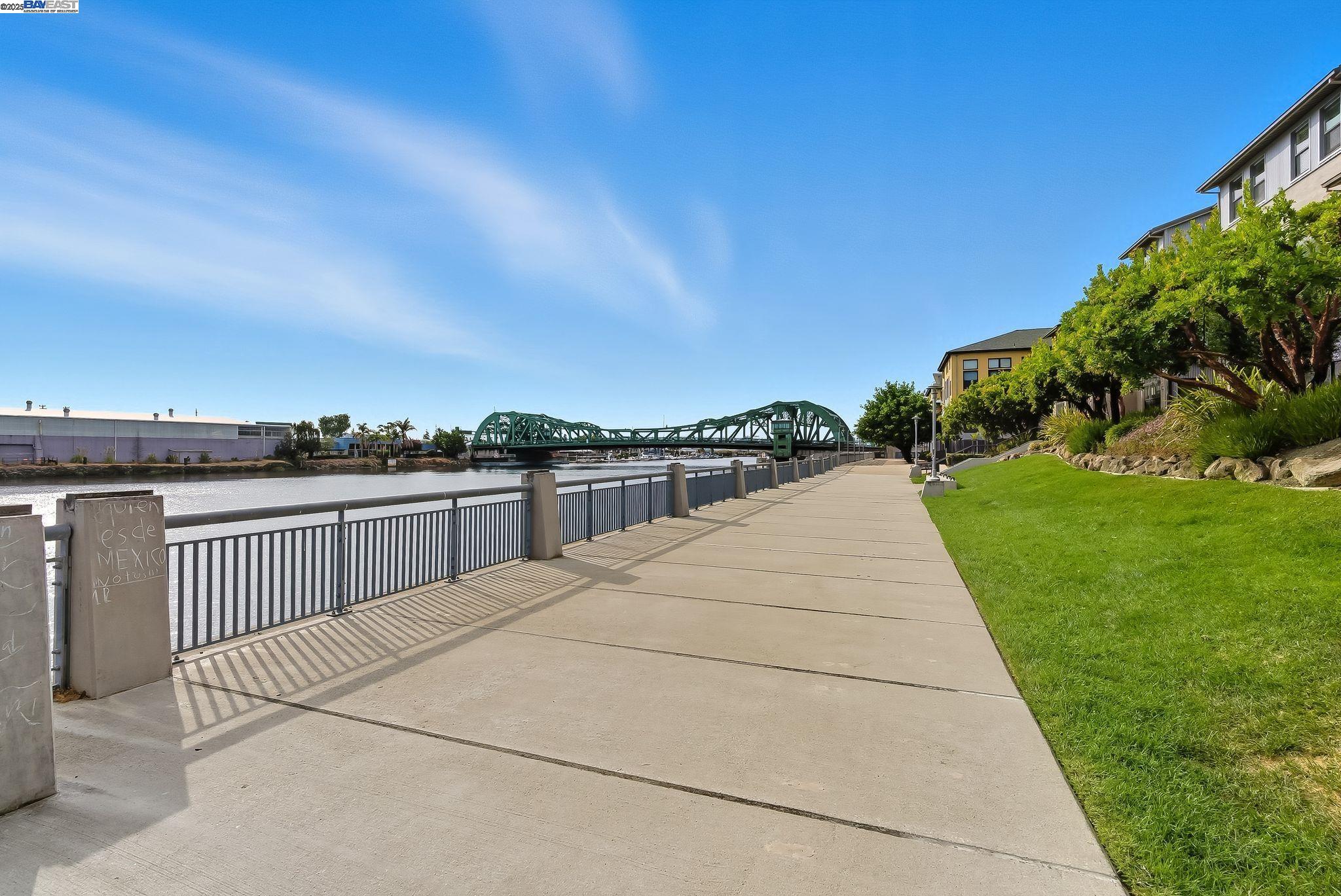 Photo #38: 41113348 Listing: Photo #38