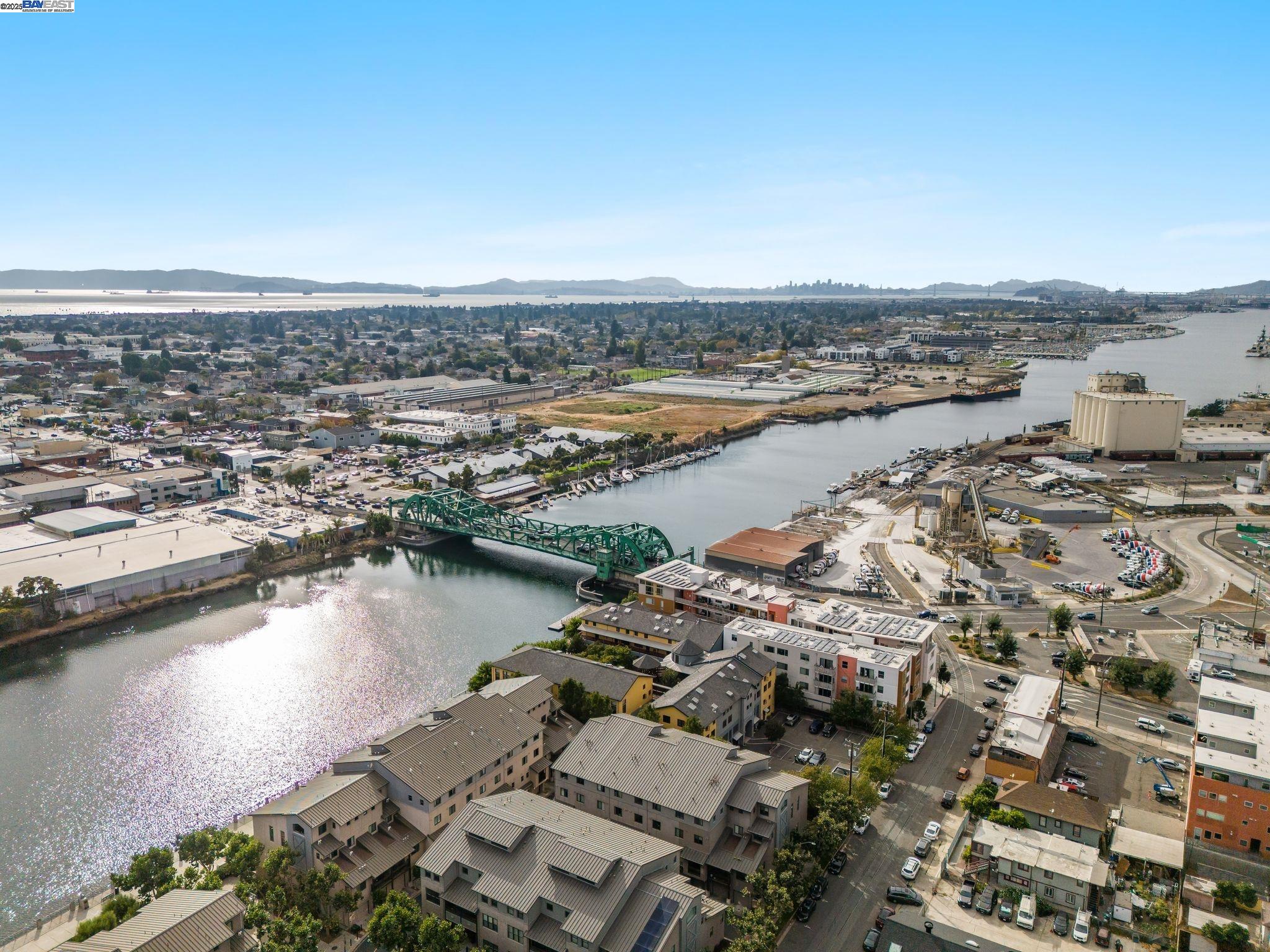 Photo #43: 41113348 Listing: Photo #43