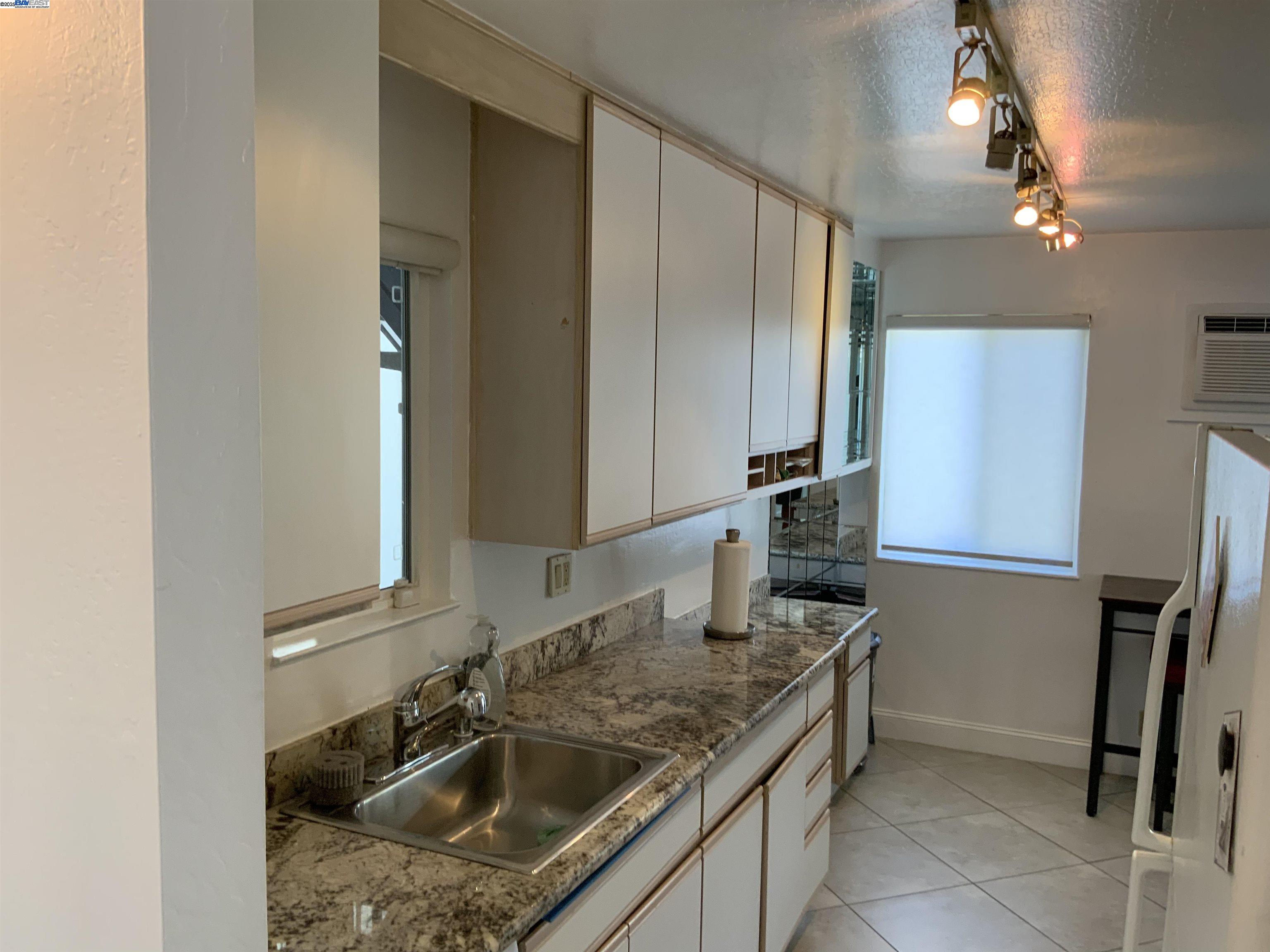 Photo #6: 41113353 Listing 