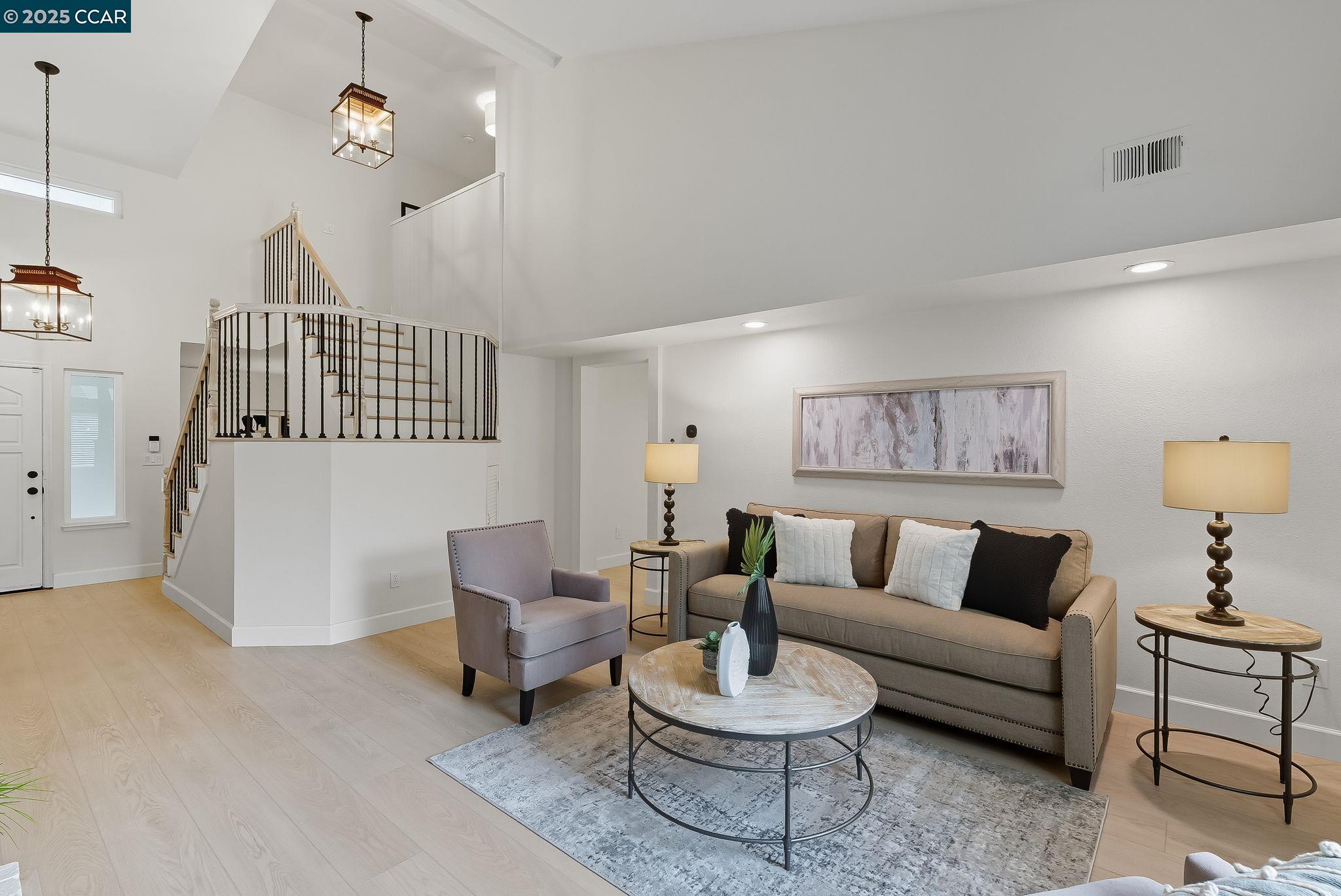 Photo #6: 41113361 Listing: Photo #6