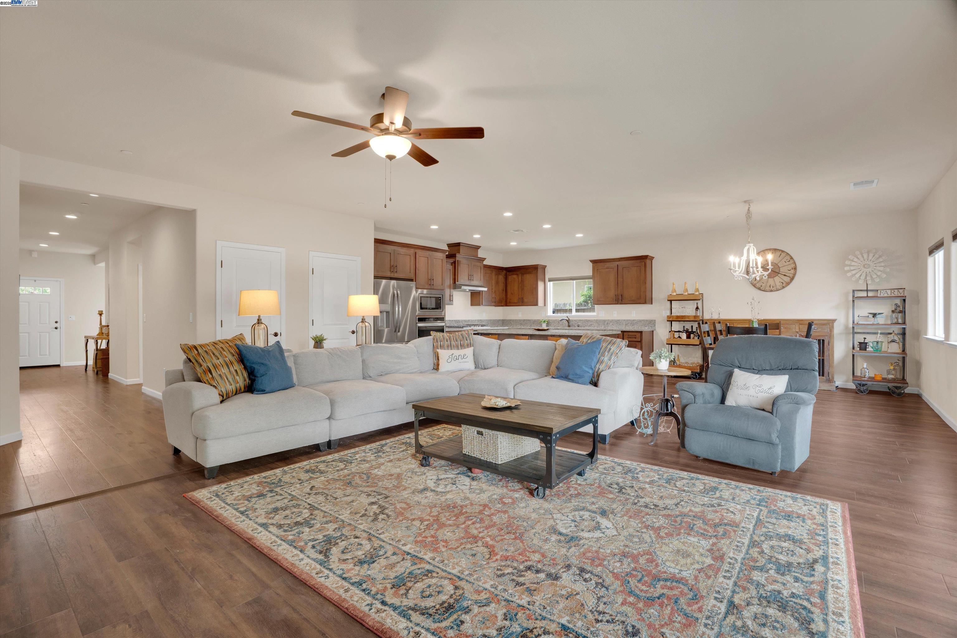 Detail Gallery Image 14 of 43 For 1409 St. Andrews Ln, Ione,  CA 95640 - 4 Beds | 3 Baths