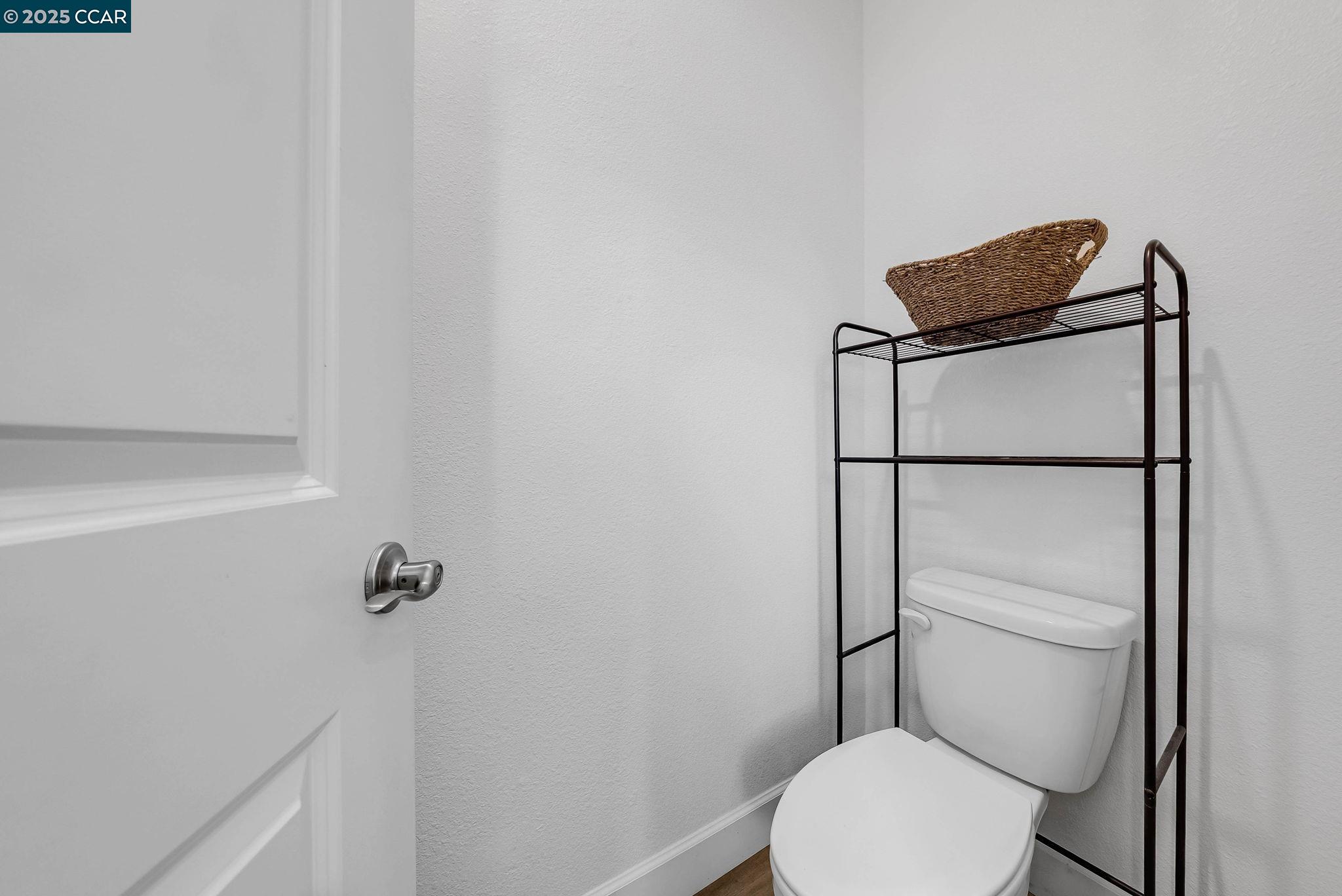 Detail Gallery Image 44 of 57 For 2328 Bellows Way, Lodi,  CA 95242 - 4 Beds | 3/1 Baths