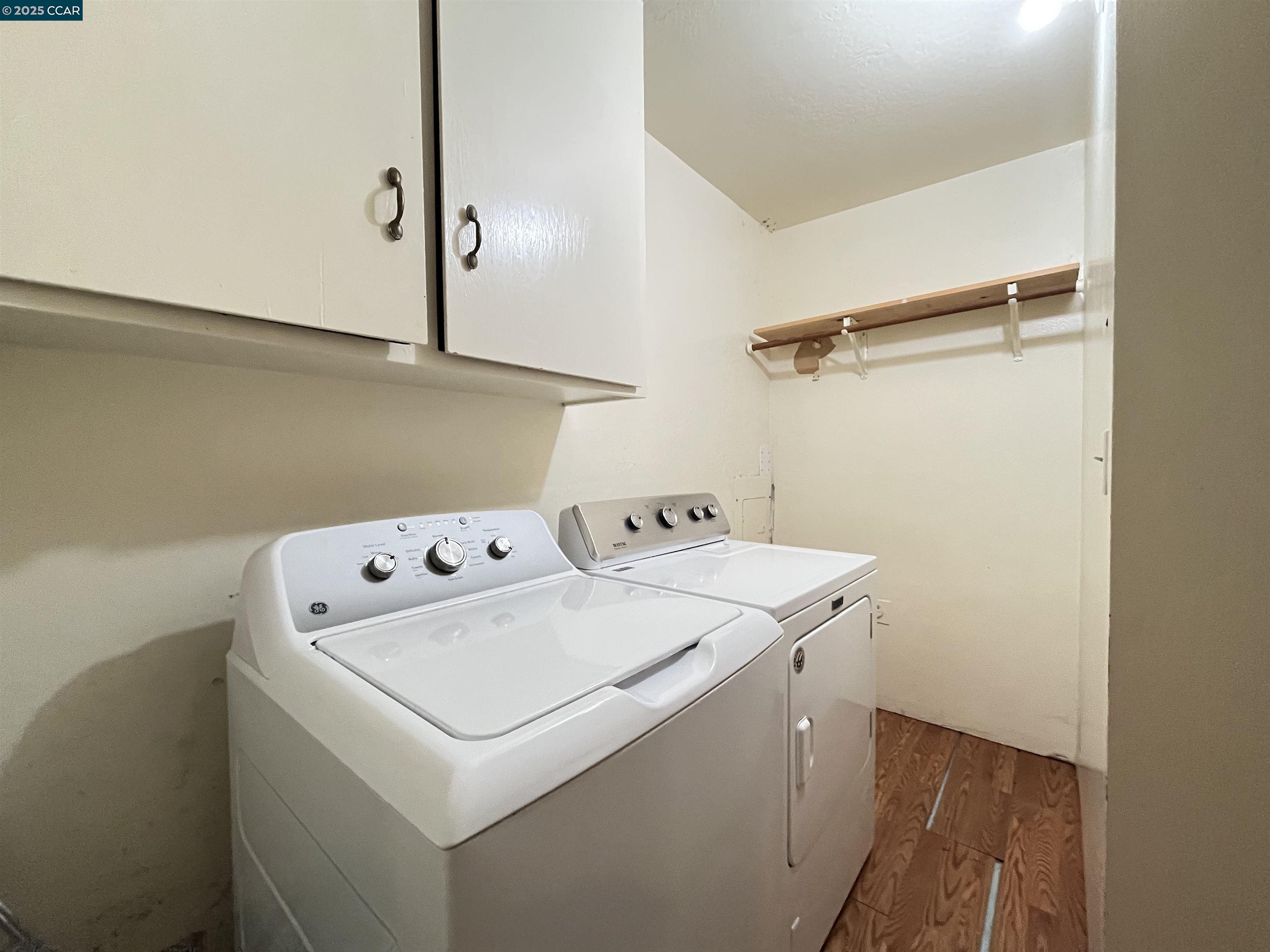 Detail Gallery Image 19 of 41 For 1665 Center Rd, Novato,  CA 94947 - 4 Beds | 2 Baths