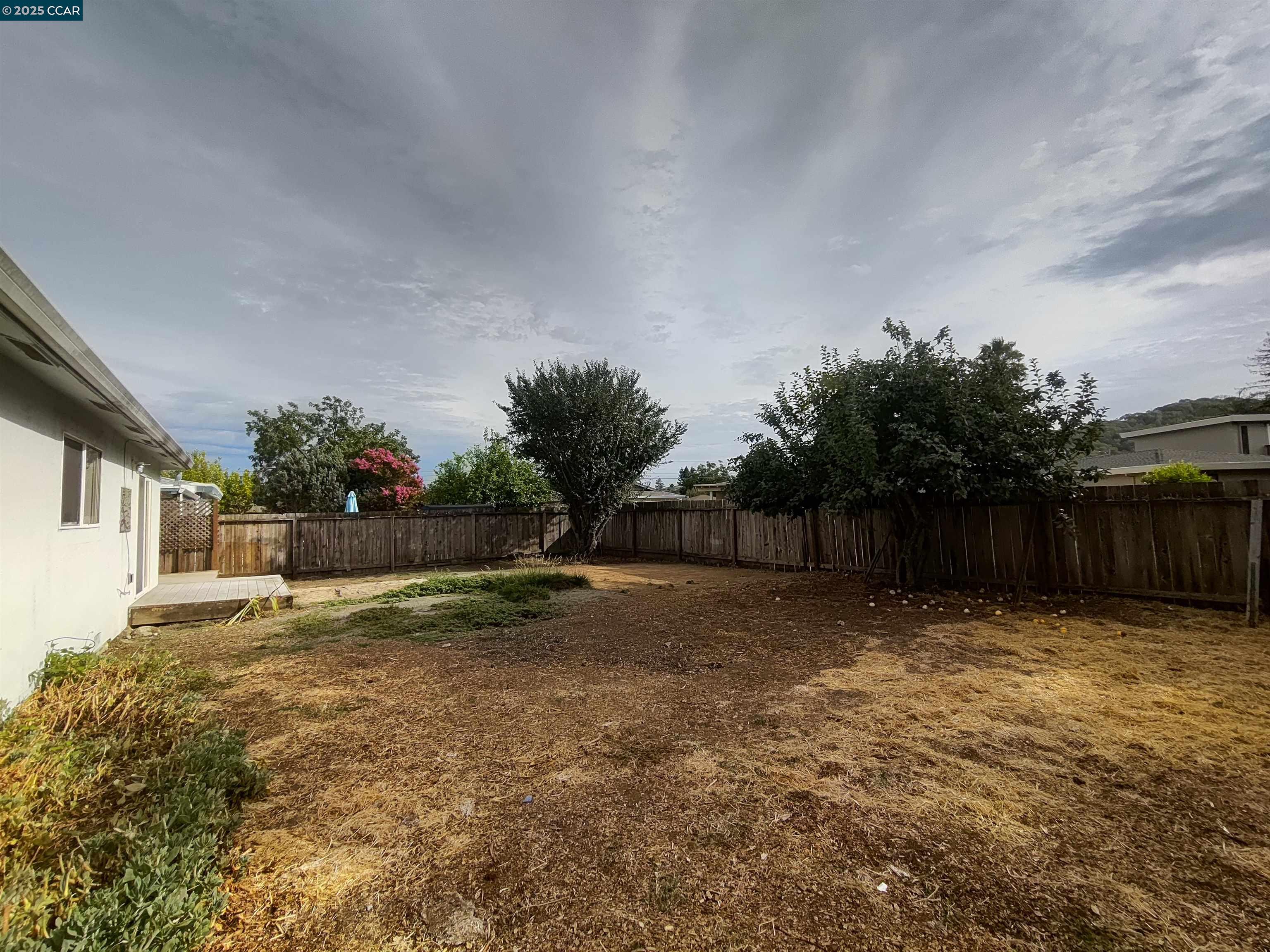 Detail Gallery Image 35 of 41 For 1665 Center Rd, Novato,  CA 94947 - 4 Beds | 2 Baths