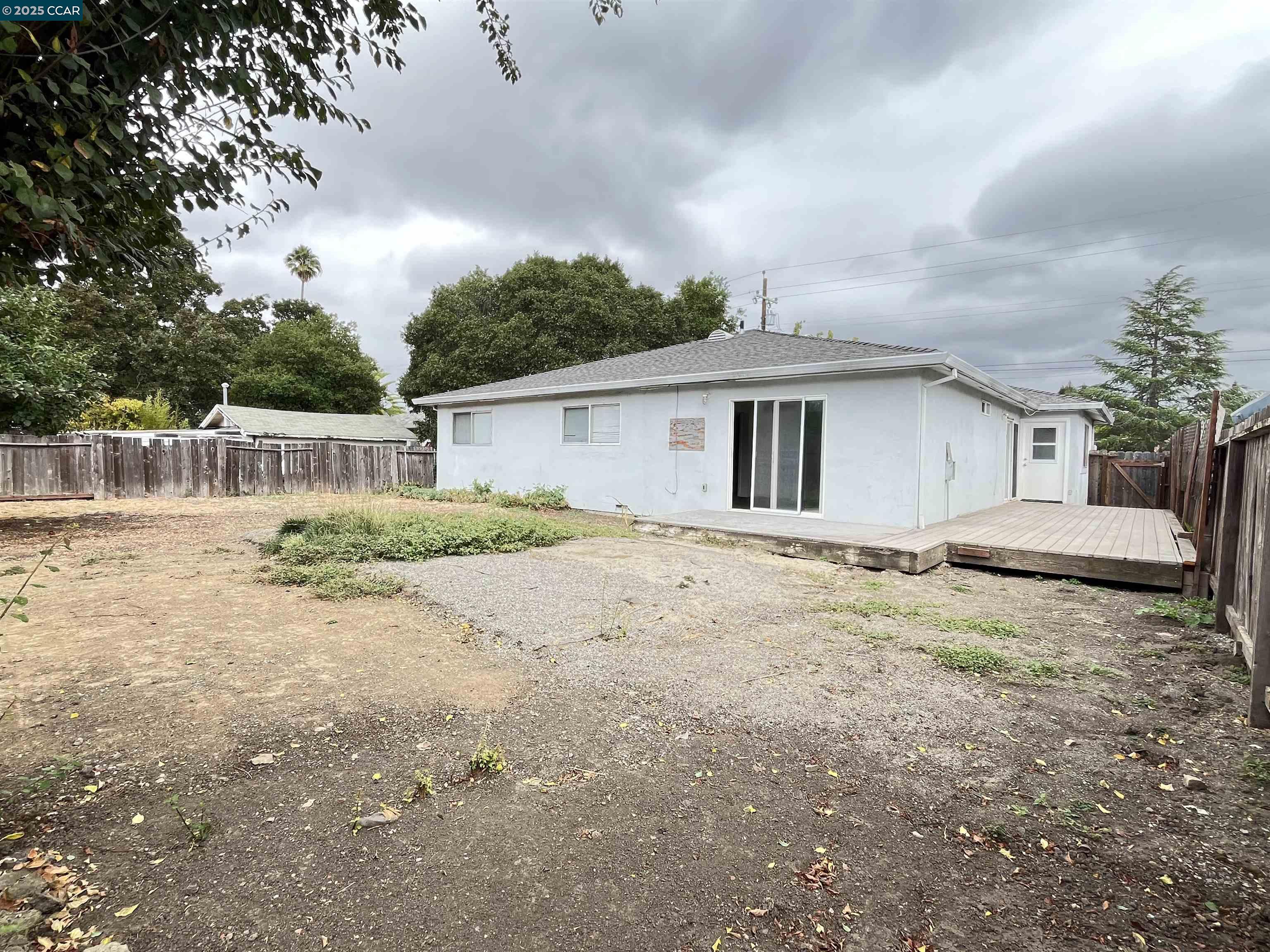 Detail Gallery Image 40 of 41 For 1665 Center Rd, Novato,  CA 94947 - 4 Beds | 2 Baths