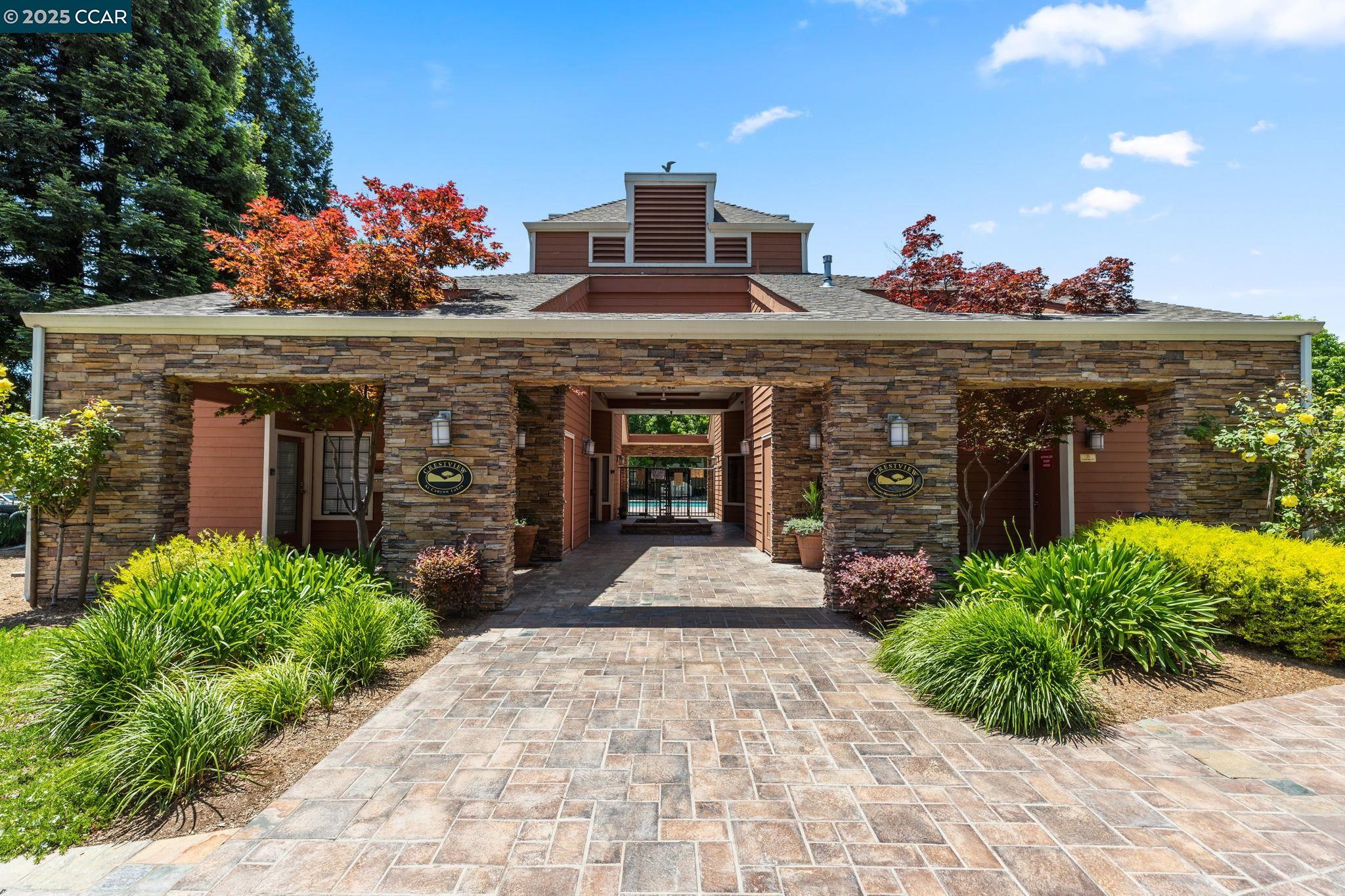 Detail Gallery Image 33 of 48 For 162 Eastridge Dr, San Ramon,  CA 94582 - 2 Beds | 1 Baths