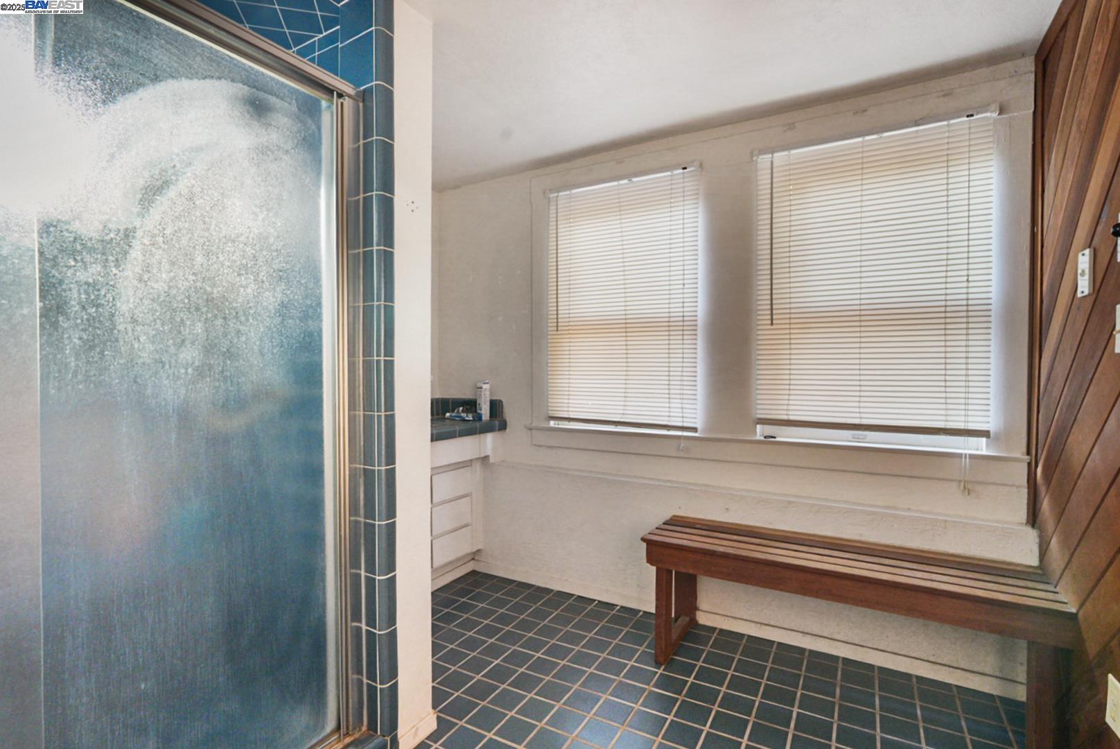 Detail Gallery Image 18 of 28 For 825 N San Joaquin Street, Stockton,  CA 95202 - 5 Beds | 3 Baths