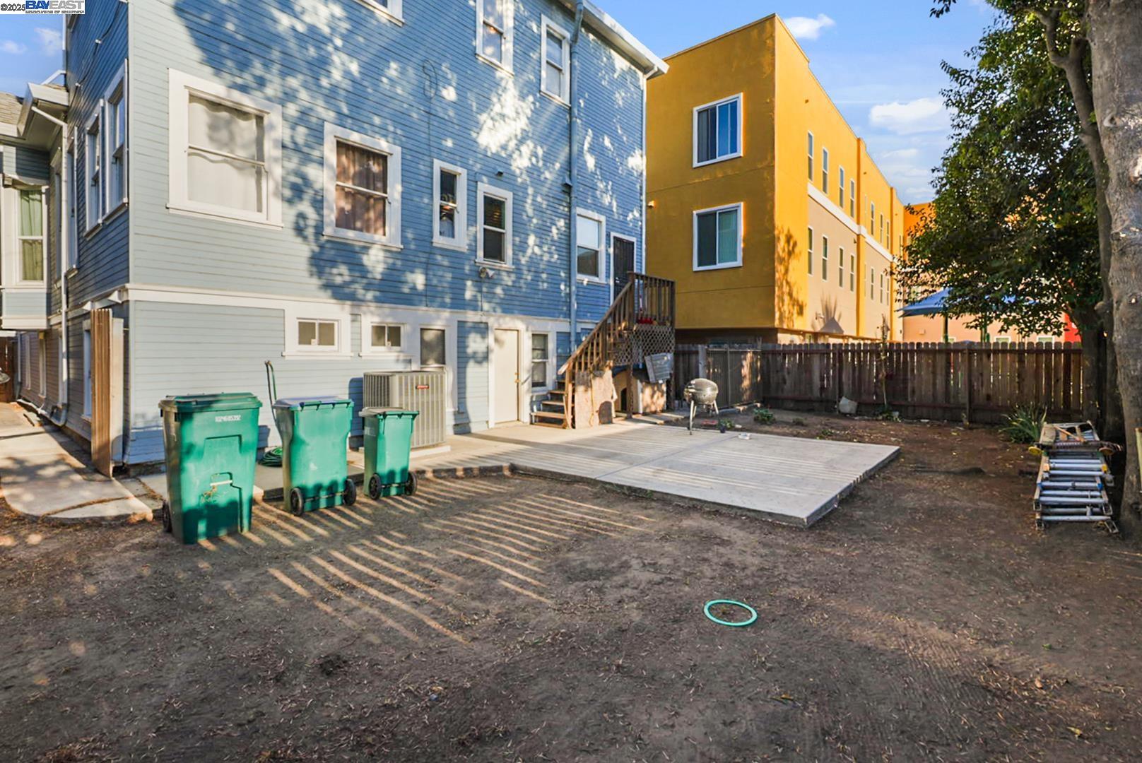 Detail Gallery Image 21 of 28 For 825 N San Joaquin Street, Stockton,  CA 95202 - 5 Beds | 3 Baths