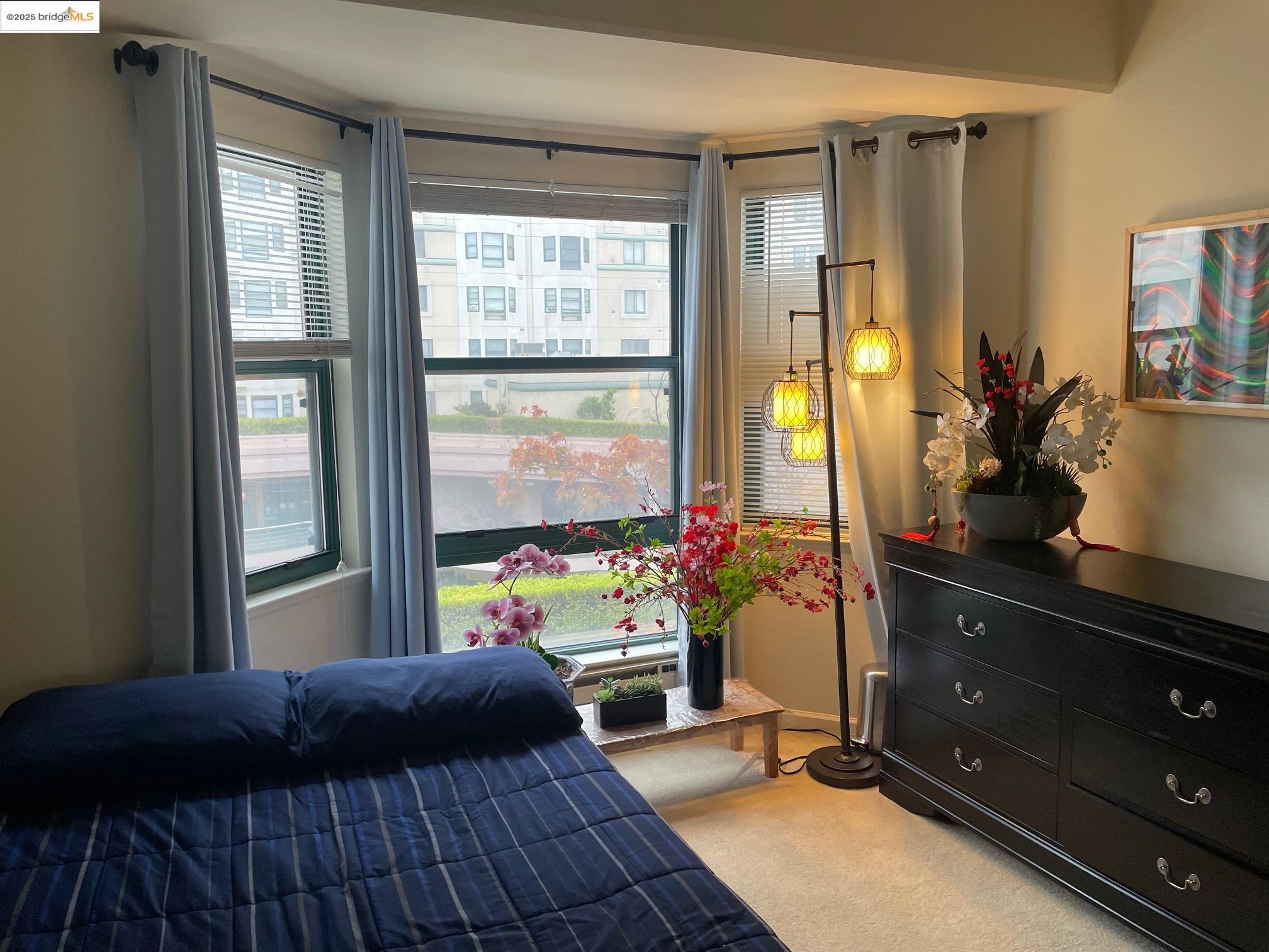 Photo #8: 41113396 Listing: Photo #8