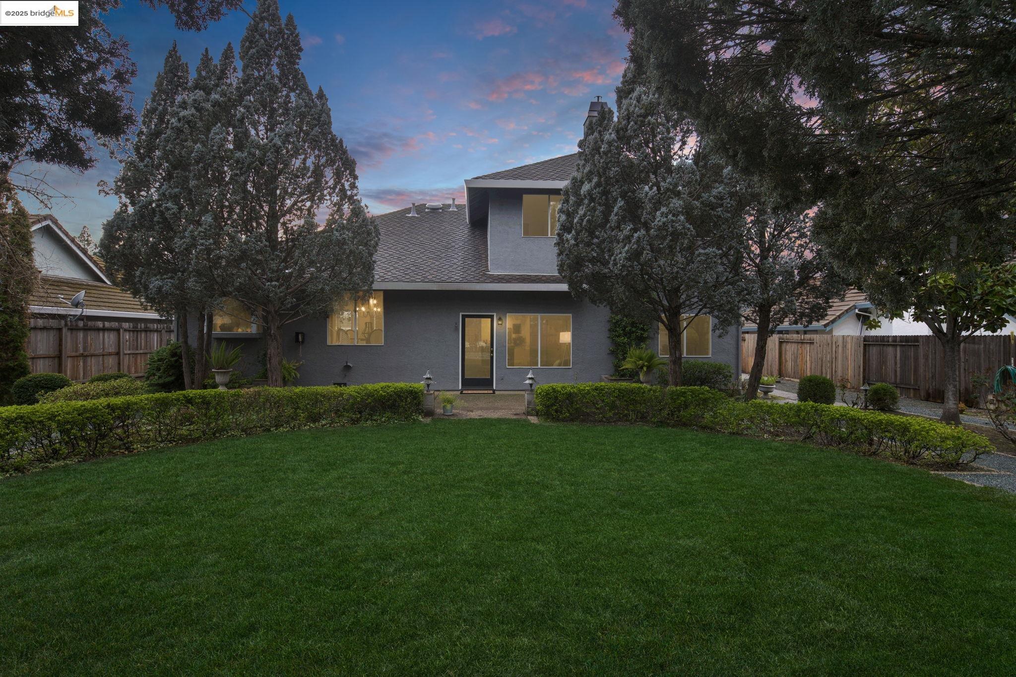 Detail Gallery Image 27 of 56 For 1307 Meadowvista Way, Roseville,  CA 95661 - 4 Beds | 3 Baths