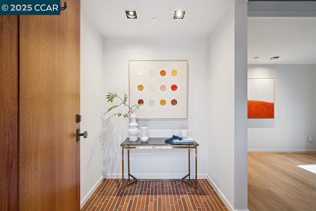 Detail Gallery Image 4 of 48 For 840 Broadmoor Ct, Lafayette,  CA 94549 - 4 Beds | 3 Baths