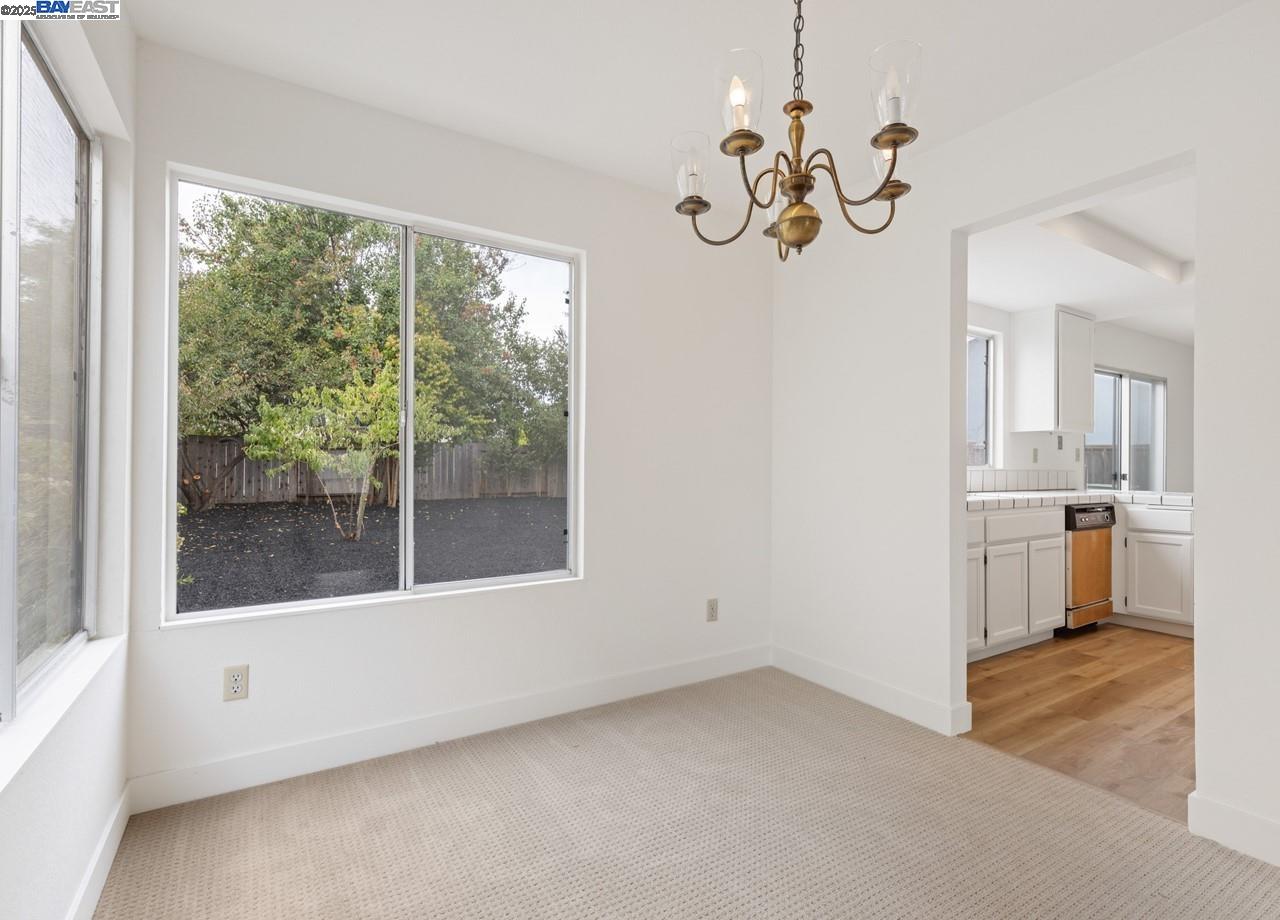 Detail Gallery Image 11 of 47 For 1373 Ferrel Ct, San Jose,  CA 95132 - 4 Beds | 2/1 Baths