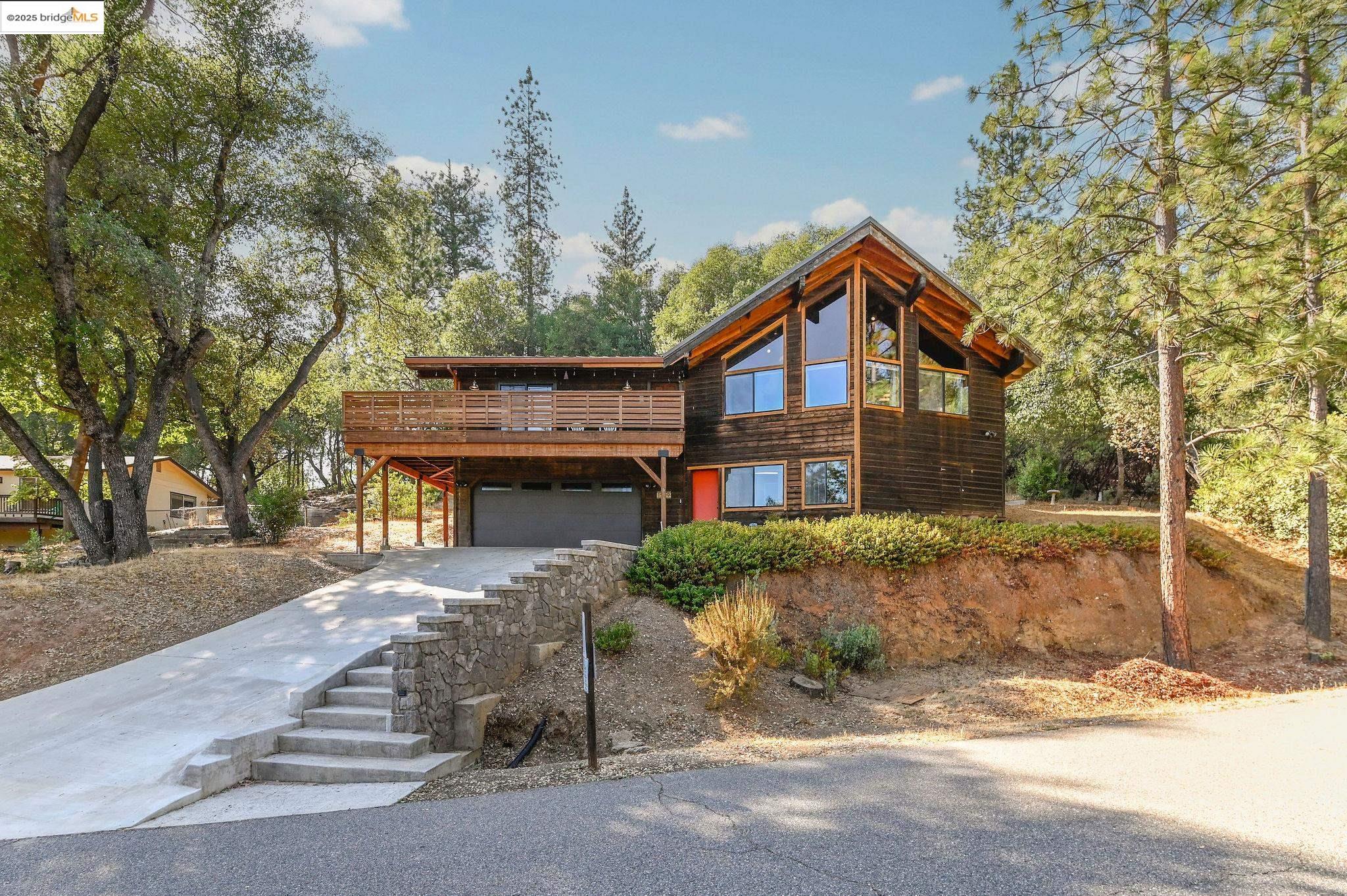 Detail Gallery Image 17 of 56 For 1519 Roaring Camp, Murphys,  CA 95247-9999 - 3 Beds | 3 Baths