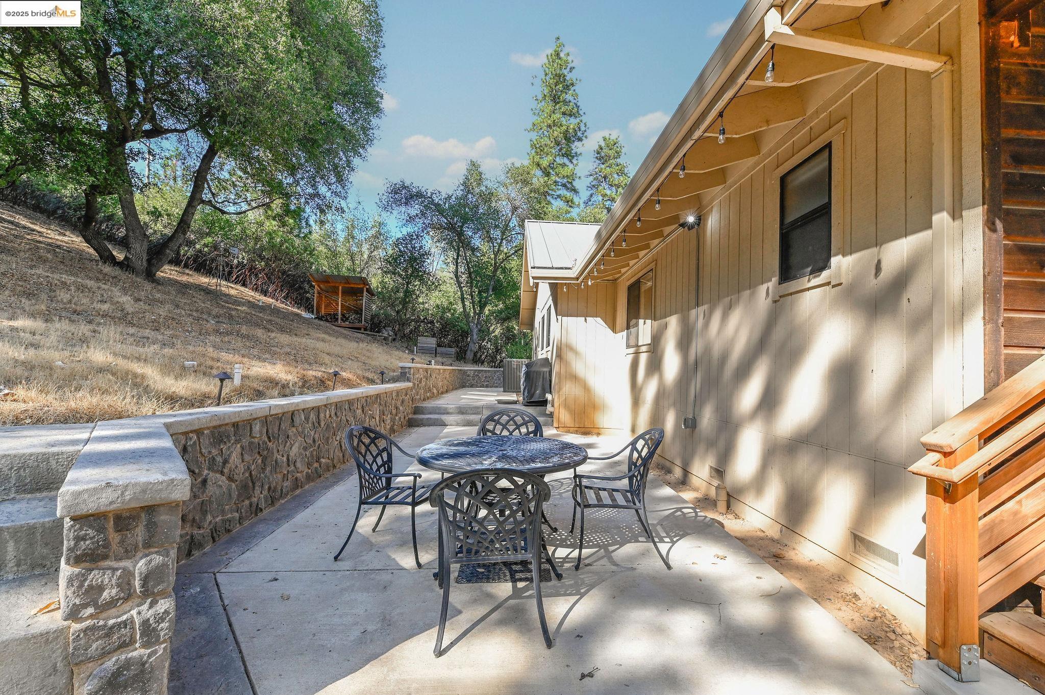 Detail Gallery Image 27 of 56 For 1519 Roaring Camp, Murphys,  CA 95247-9999 - 3 Beds | 3 Baths