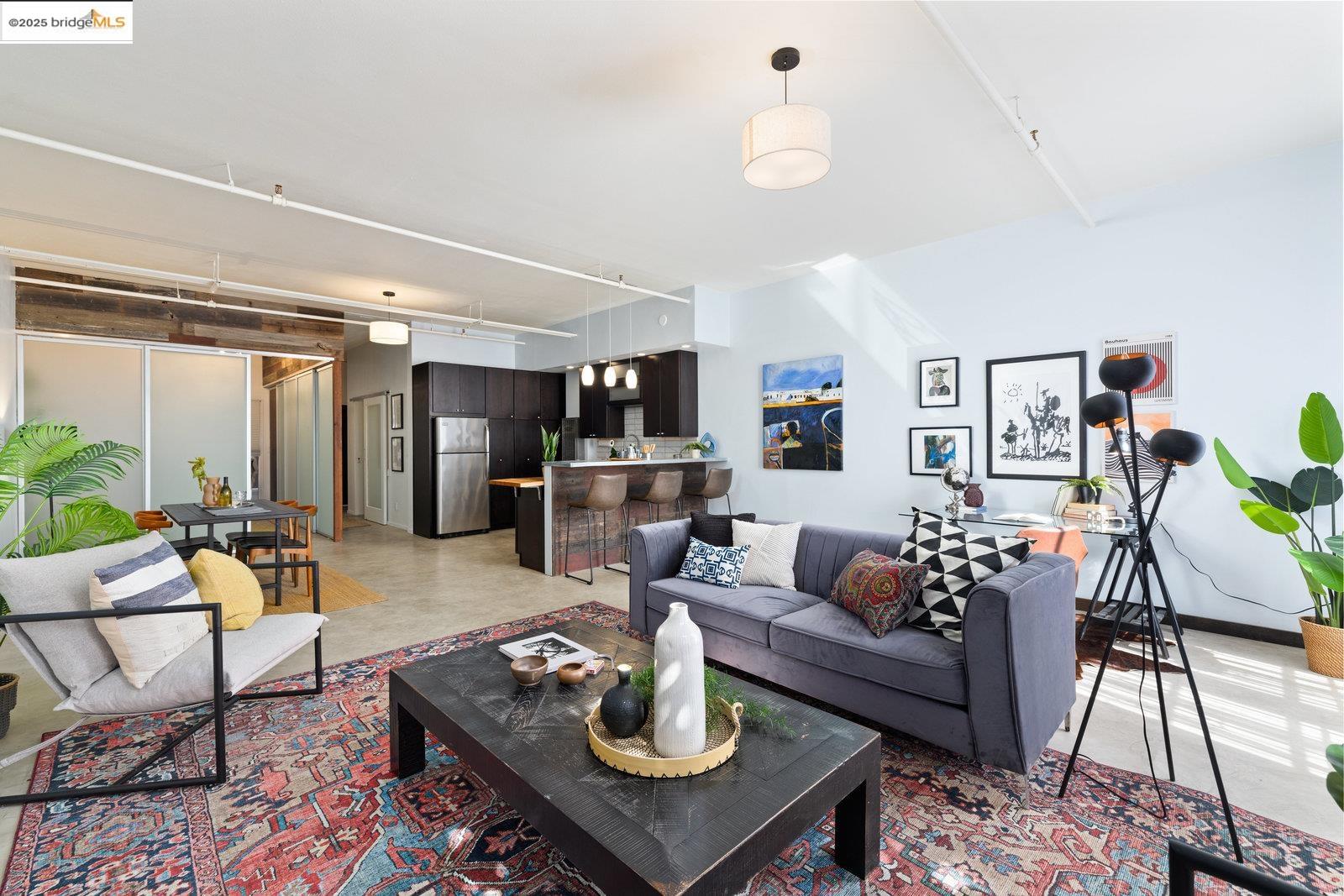 Detail Gallery Image 5 of 32 For 730 29th Street #107,  Oakland,  CA 94609 - 1 Beds | 1 Baths