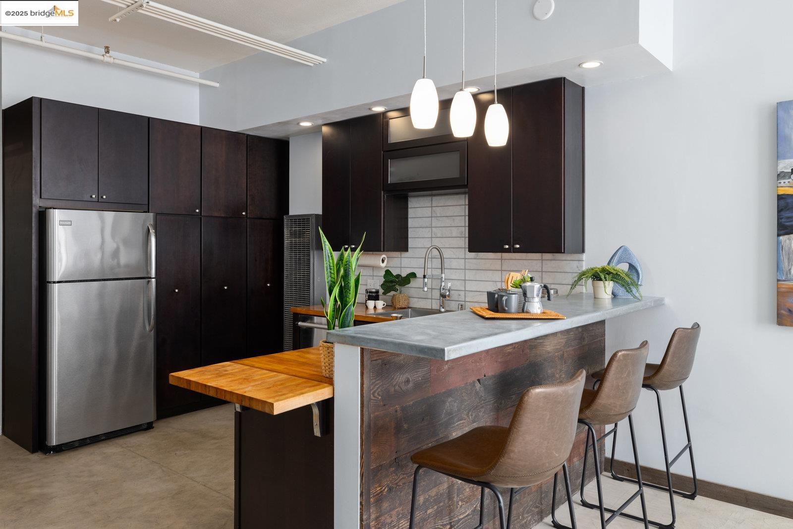 Detail Gallery Image 7 of 32 For 730 29th Street #107,  Oakland,  CA 94609 - 1 Beds | 1 Baths