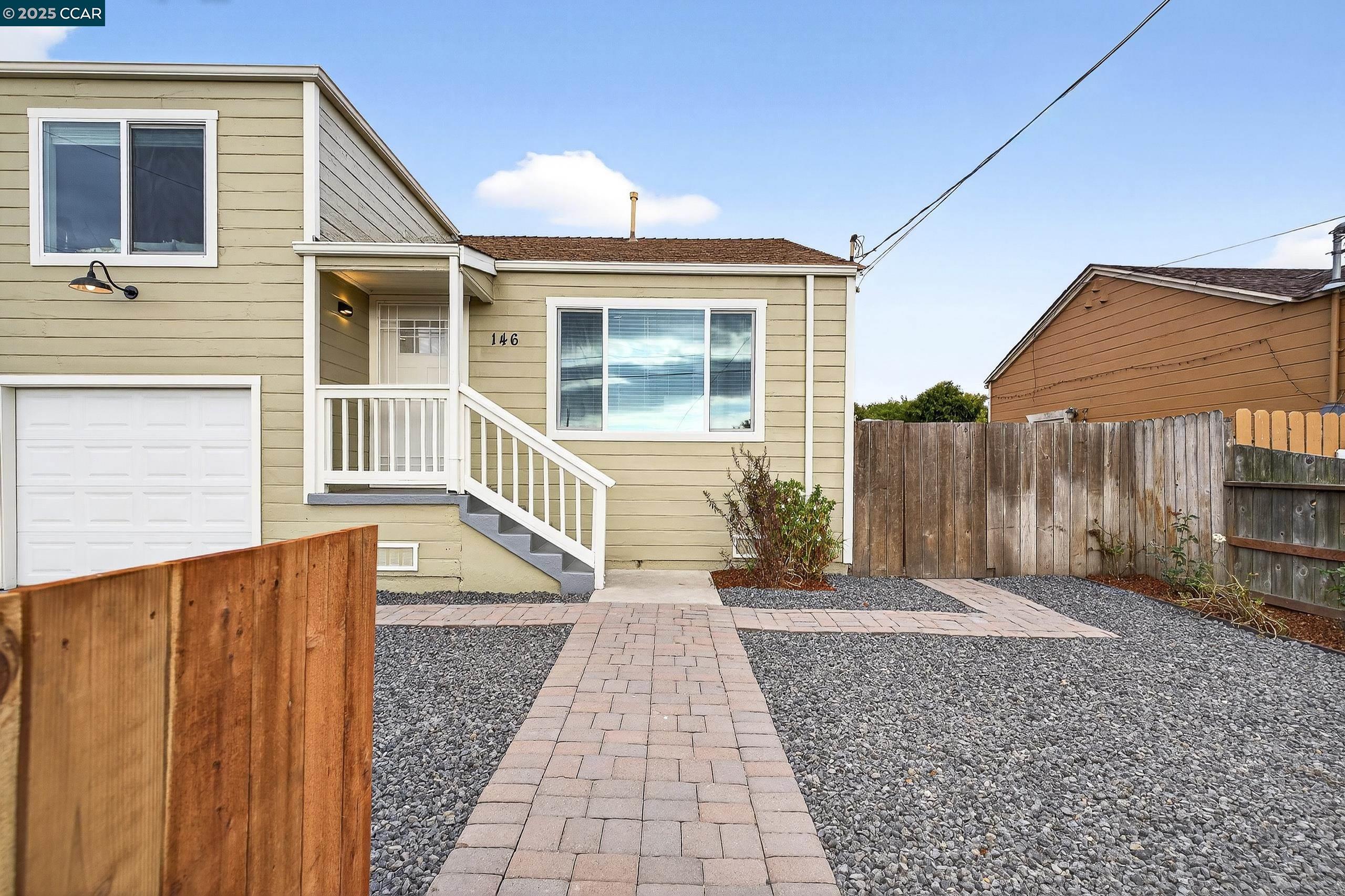 Front Image Thumbnail for CC41113416