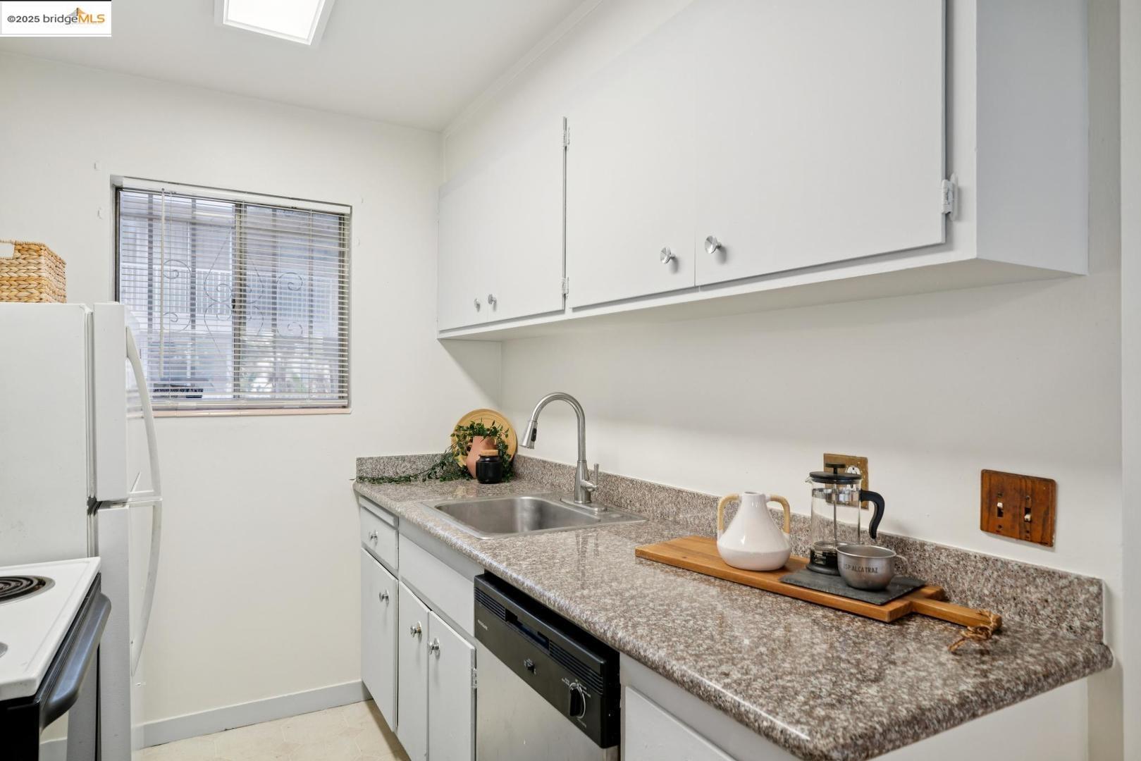 Photo #10: 41113433 Listing: Photo #10