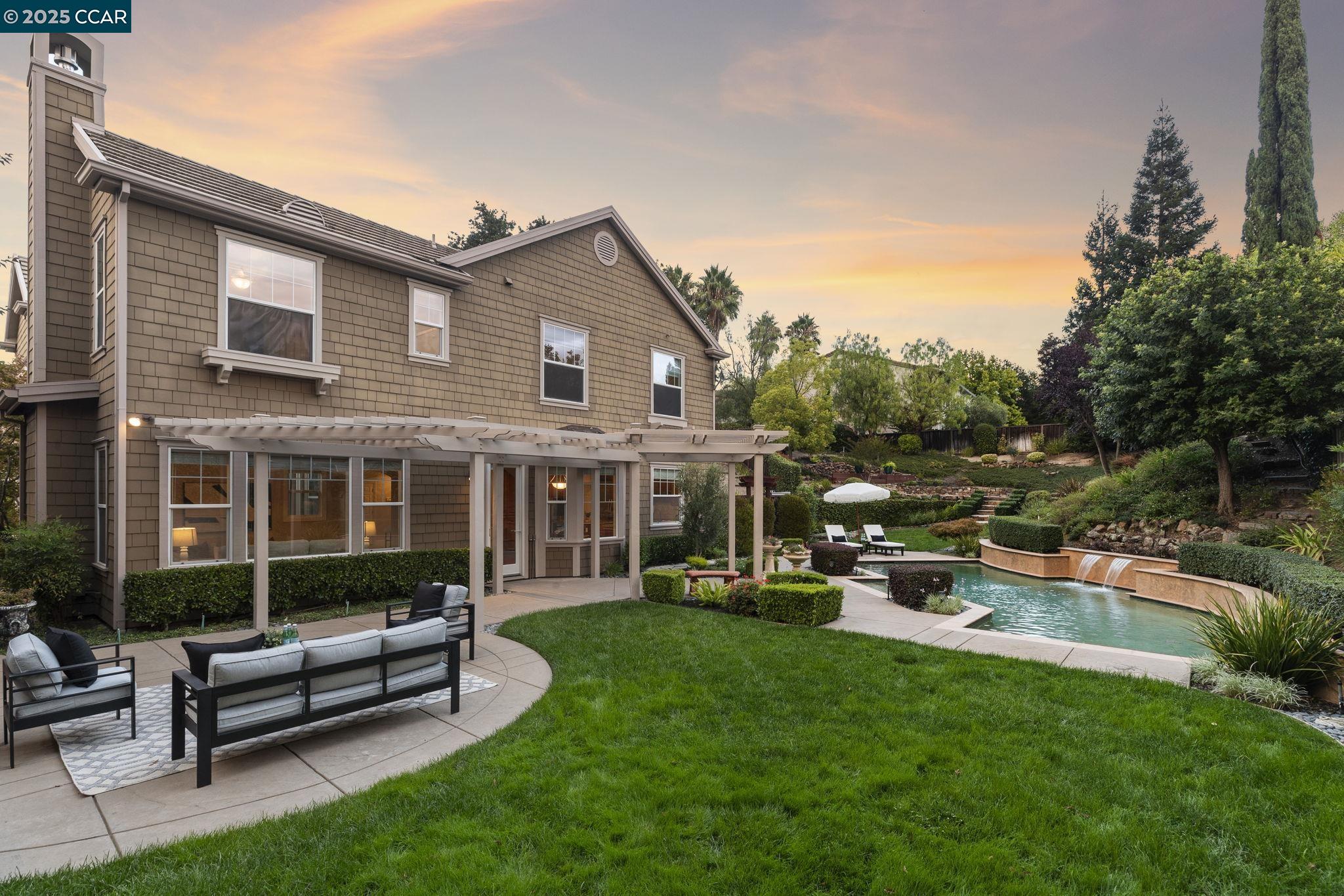 Detail Gallery Image 47 of 60 For 212 Hawk Ct, Alamo,  CA 94507 - 4 Beds | 3/1 Baths