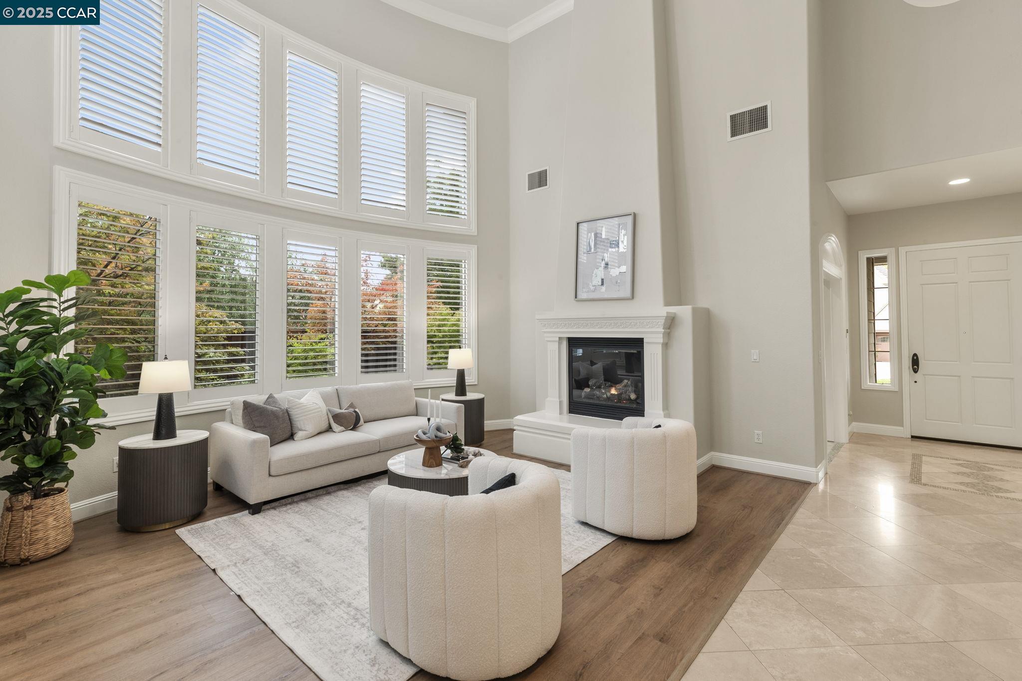 Detail Gallery Image 7 of 60 For 212 Hawk Ct, Alamo,  CA 94507 - 4 Beds | 3/1 Baths