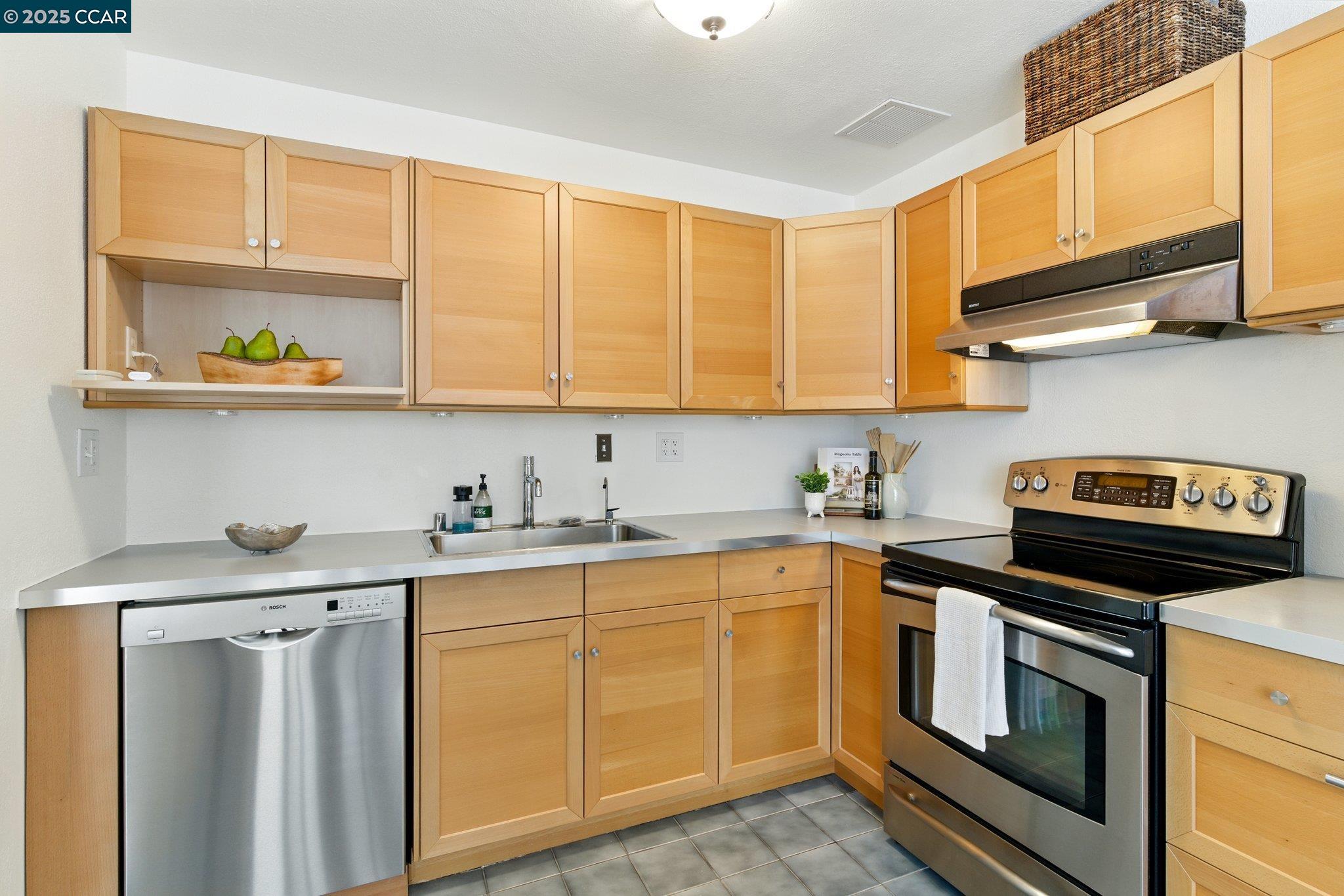 Photo #17: 41113441 Listing: Photo #17