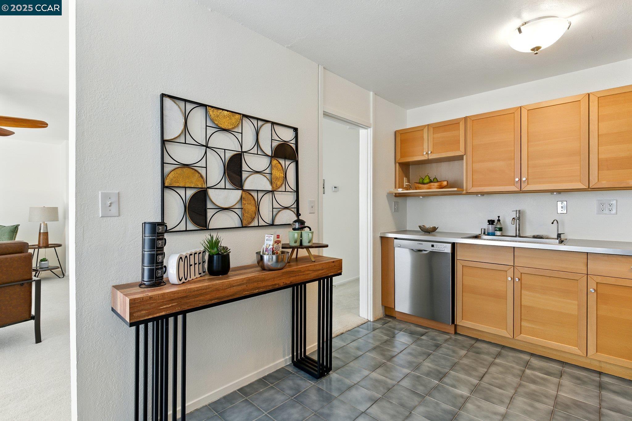 Photo #17: 41113441 Listing: Photo #17