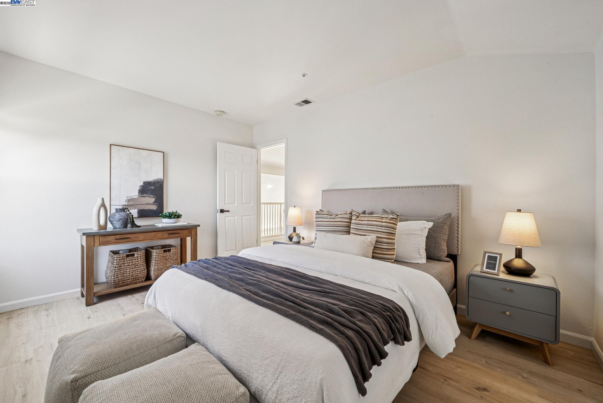 Detail Gallery Image 45 of 52 For 5603 Highcrest Ct, Pleasanton,  CA 94588 - 3 Beds | 2/1 Baths