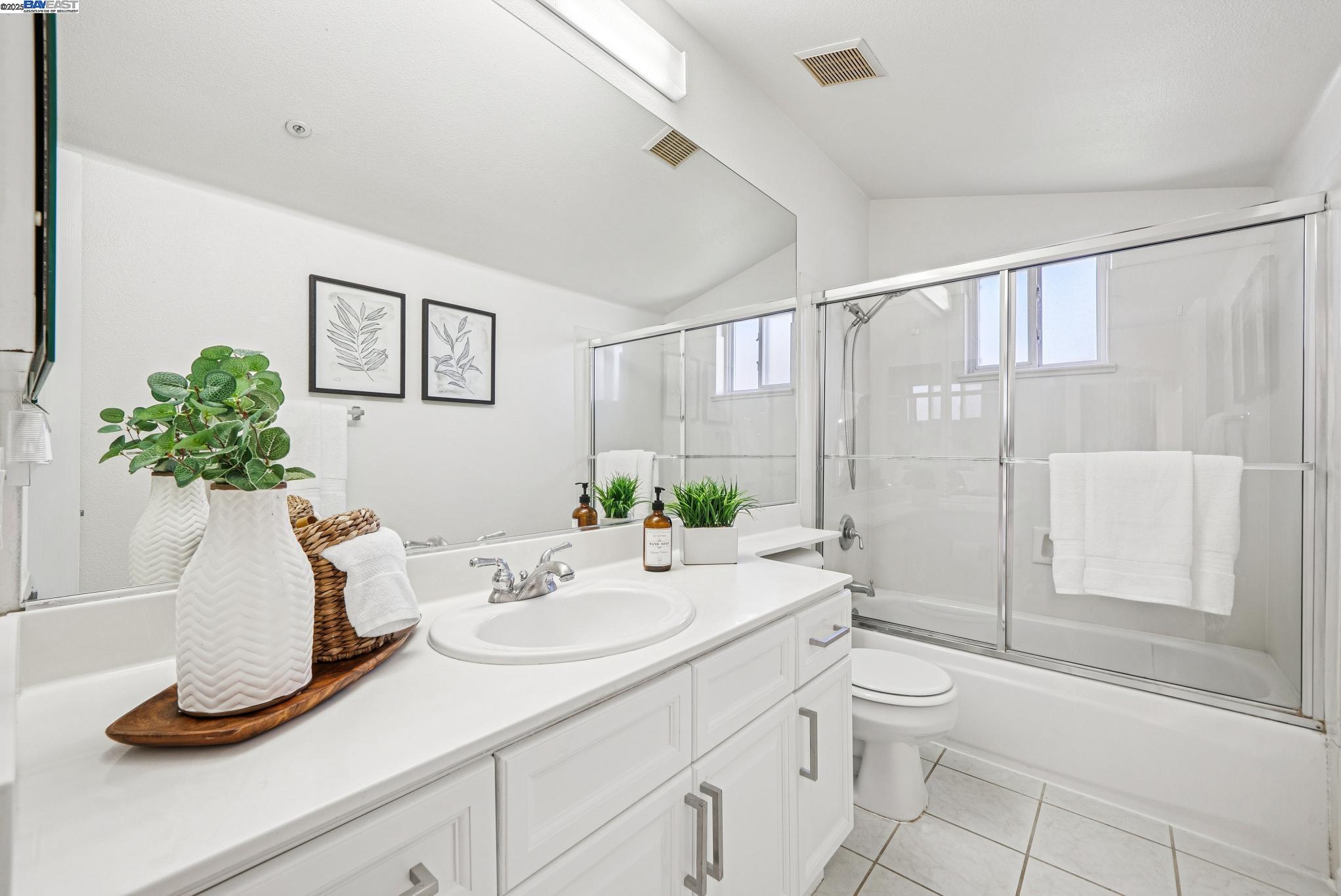 Detail Gallery Image 48 of 52 For 5603 Highcrest Ct, Pleasanton,  CA 94588 - 3 Beds | 2/1 Baths