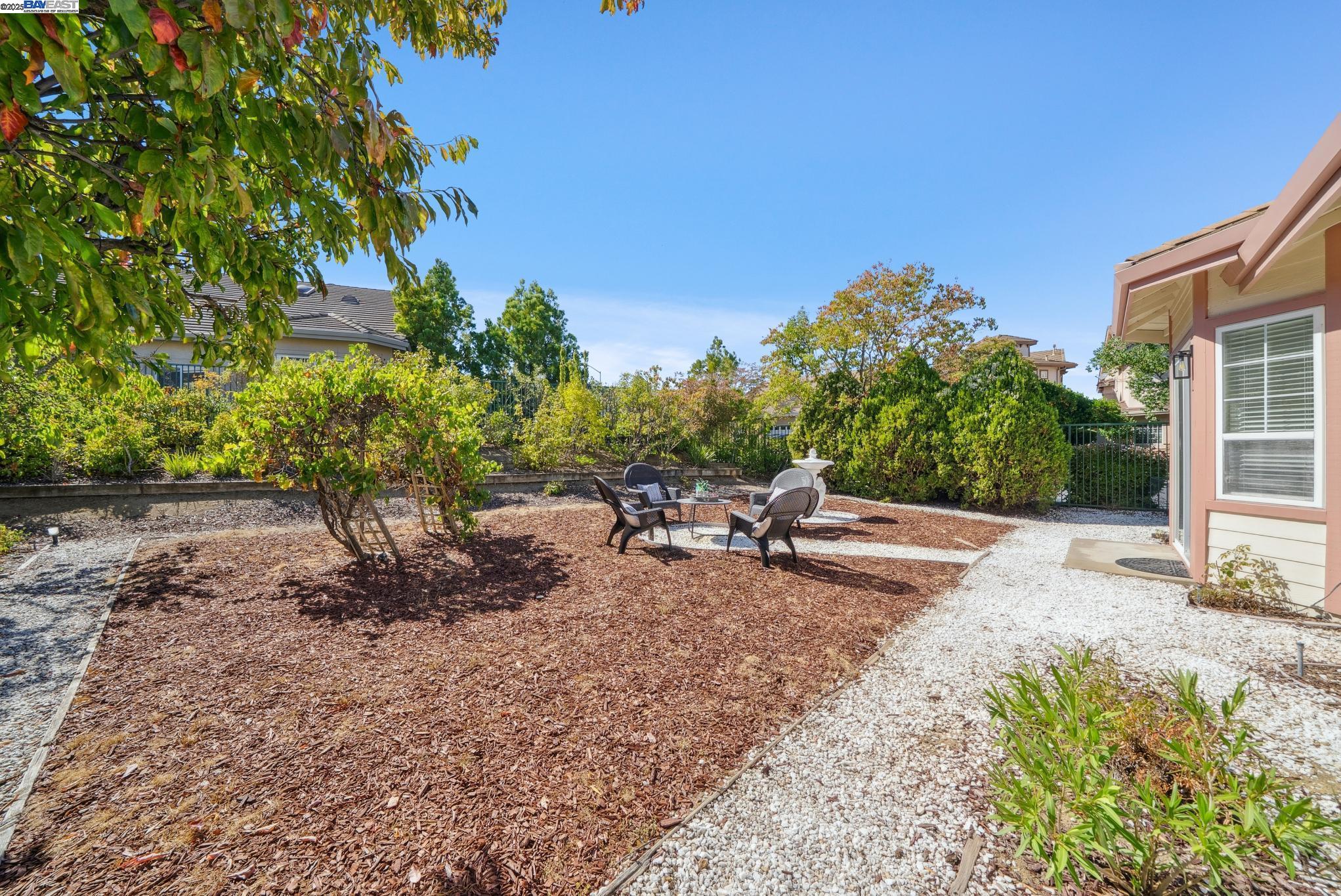 Detail Gallery Image 50 of 52 For 5603 Highcrest Ct, Pleasanton,  CA 94588 - 3 Beds | 2/1 Baths