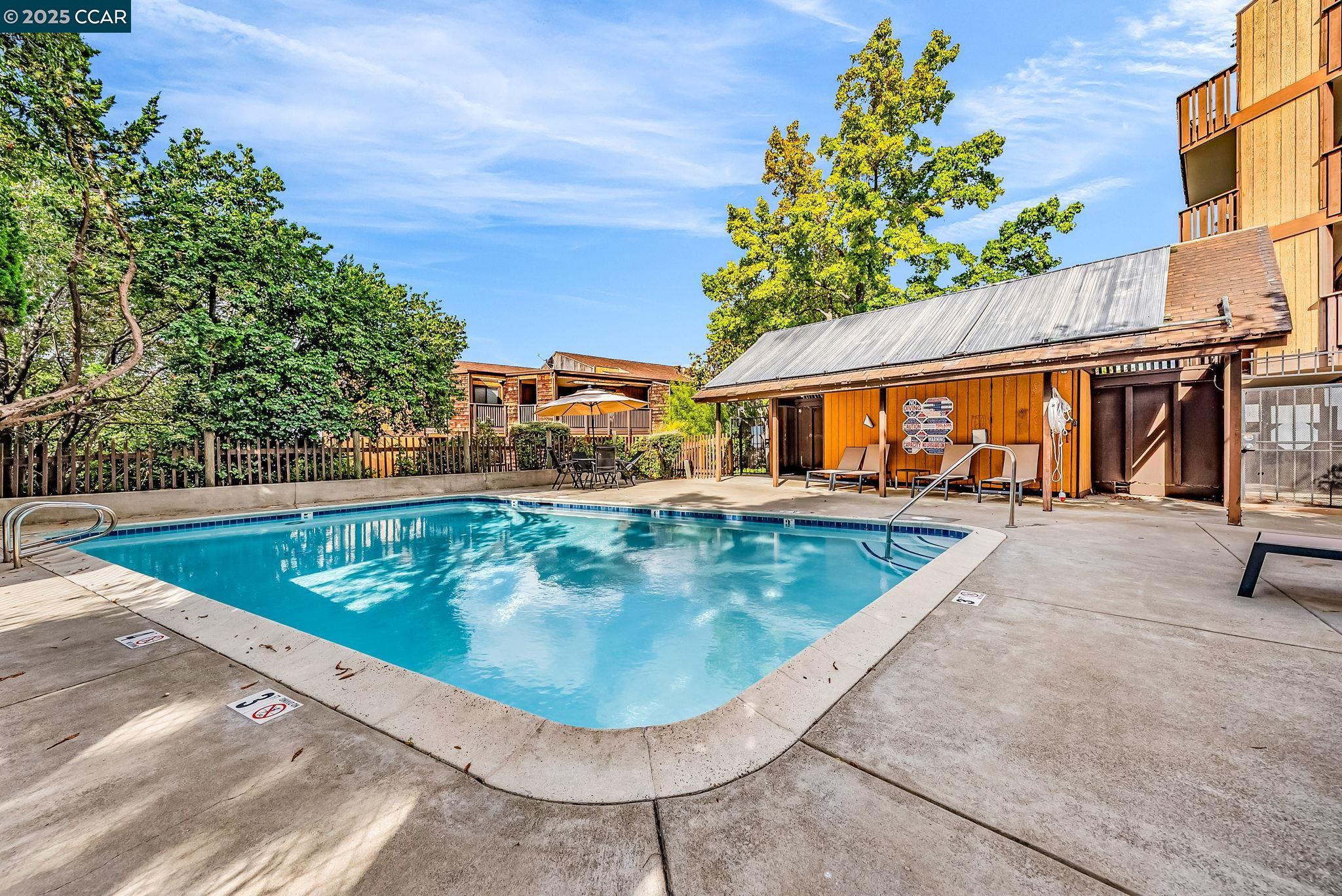 Photo #23: 41113451 Listing: Photo #23