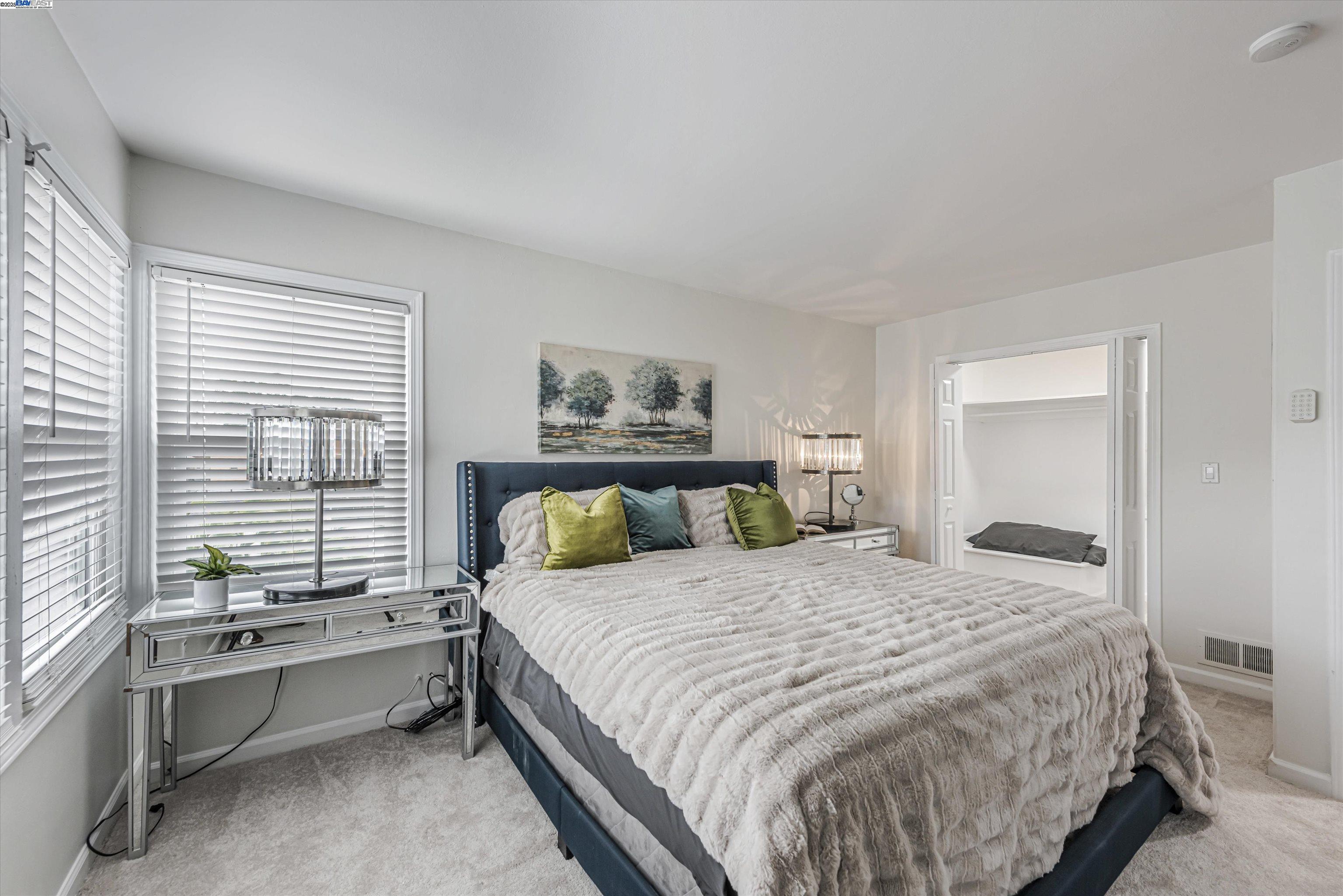 Detail Gallery Image 18 of 35 For 9883 Lawlor St, Oakland,  CA 94605 - 4 Beds | 2 Baths