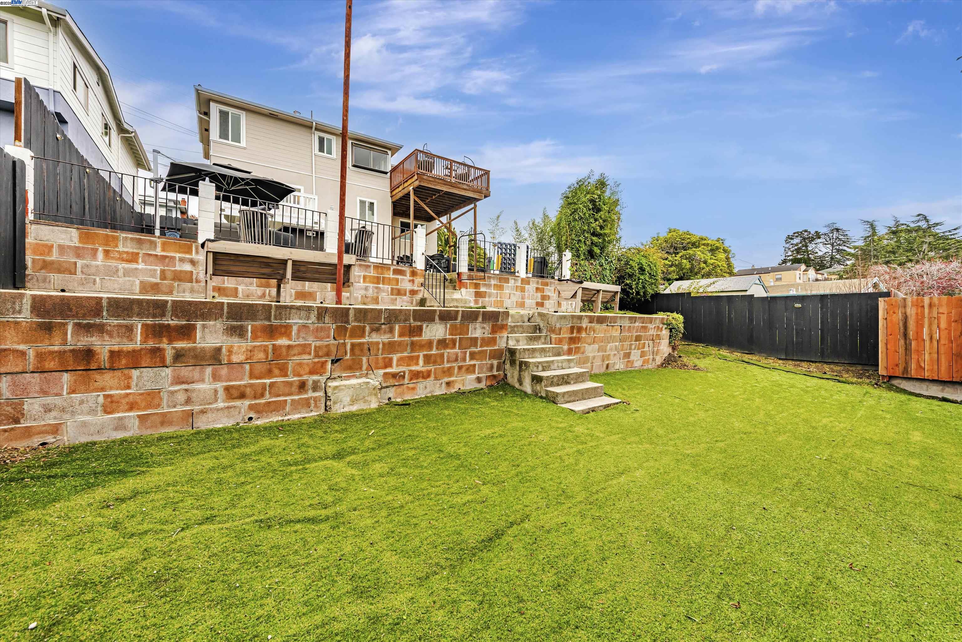 Detail Gallery Image 33 of 35 For 9883 Lawlor St, Oakland,  CA 94605 - 4 Beds | 2 Baths