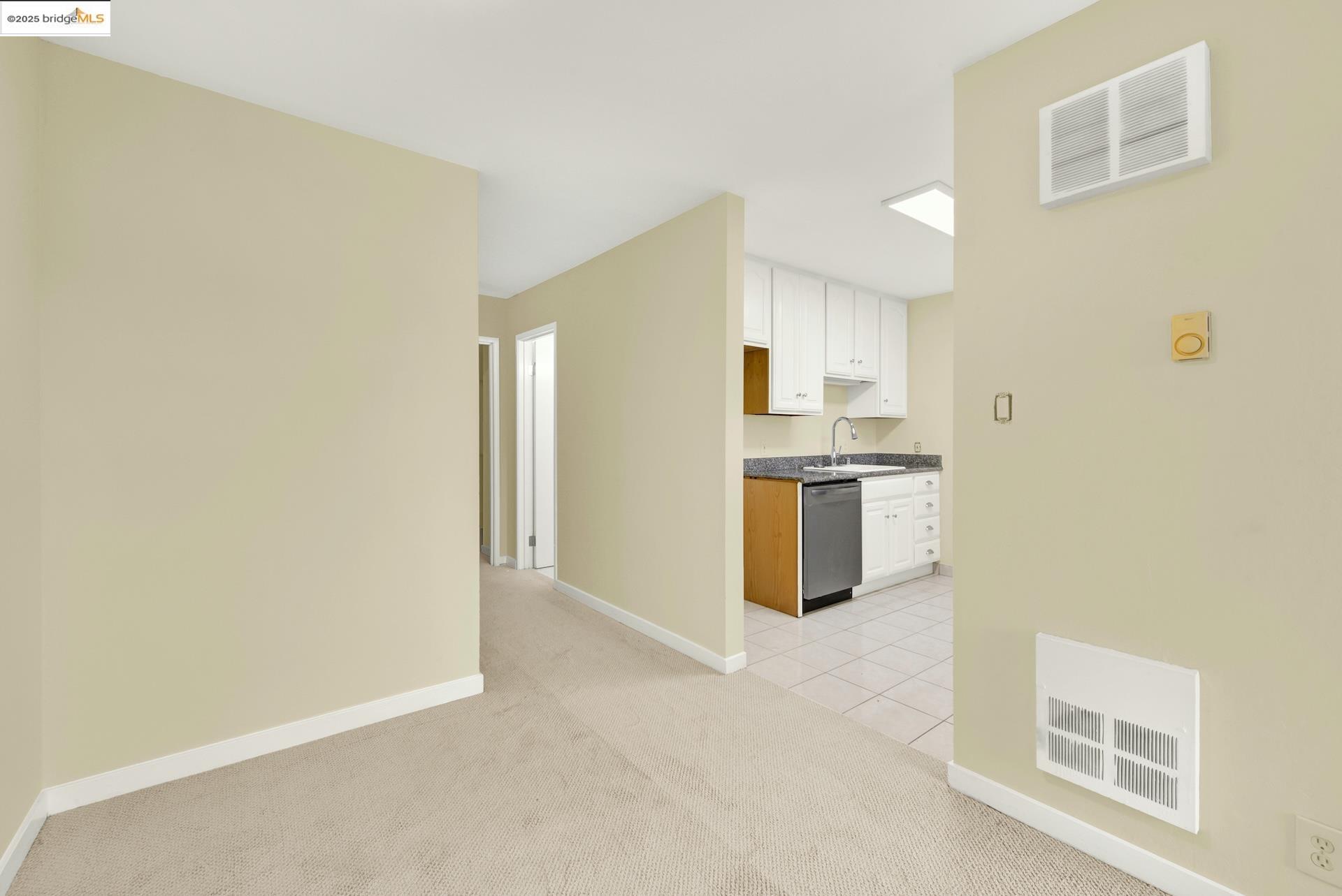Photo #13: 41113457 Listing: Photo #13