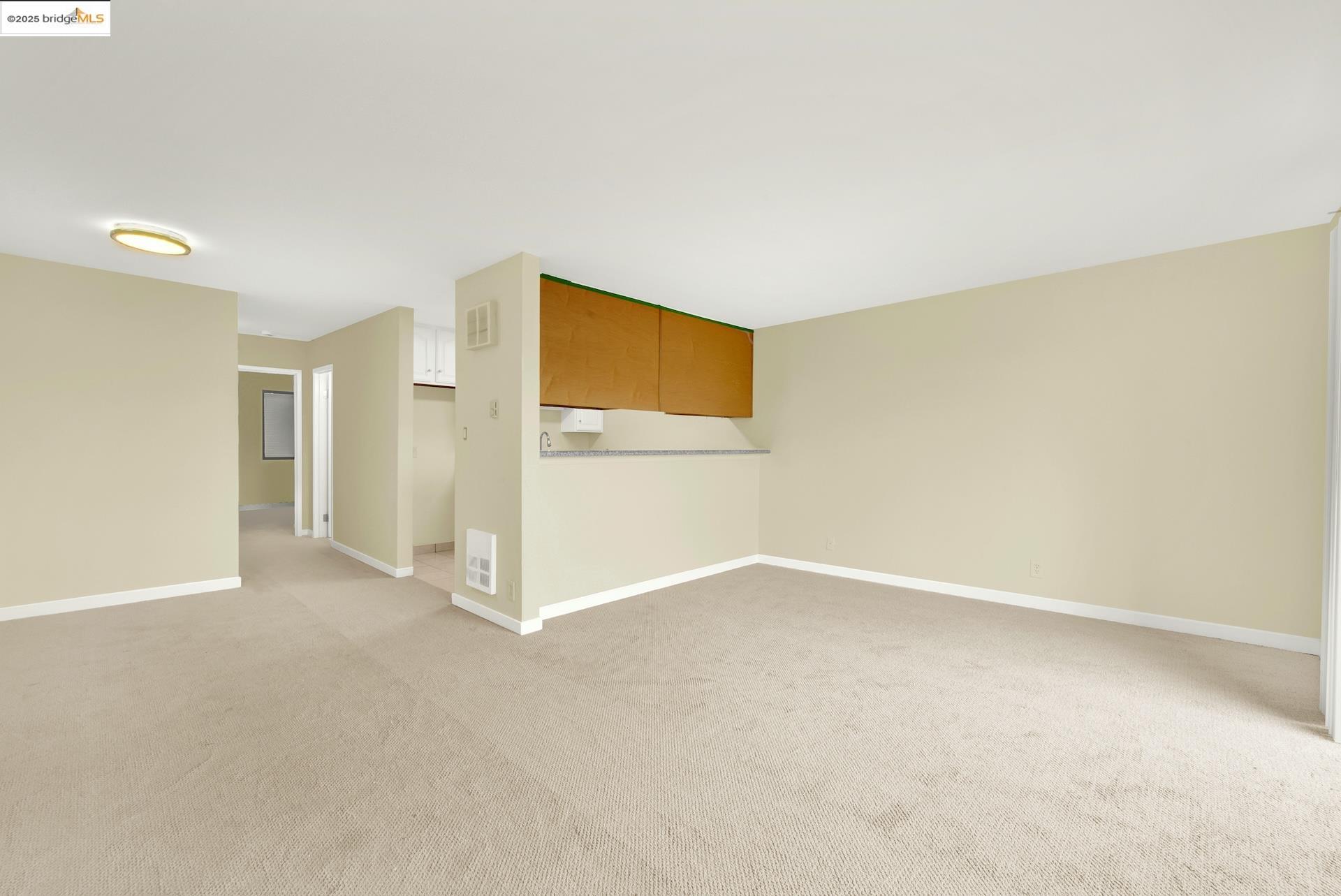 Photo #6: 41113457 Listing 