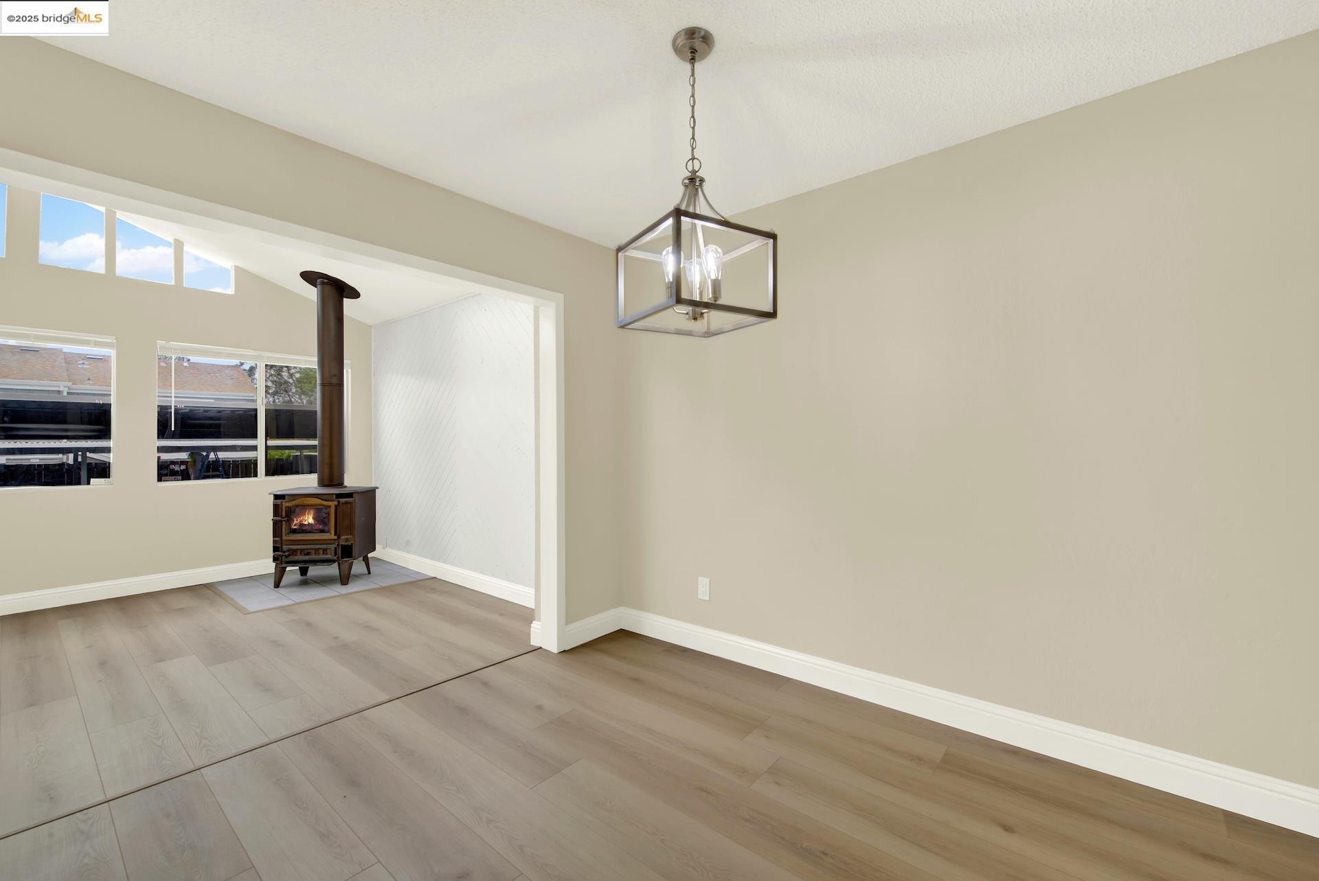 Photo #11: 41113460 Listing: Photo #11