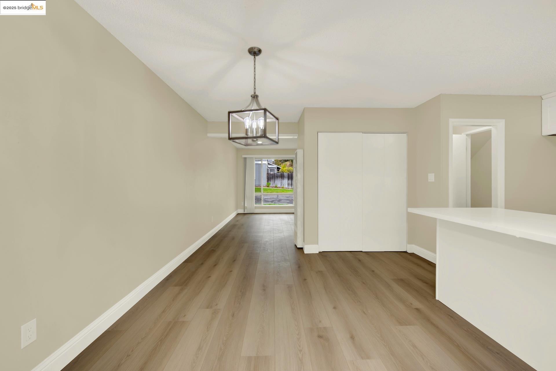 Photo #12: 41113460 Listing: Photo #12