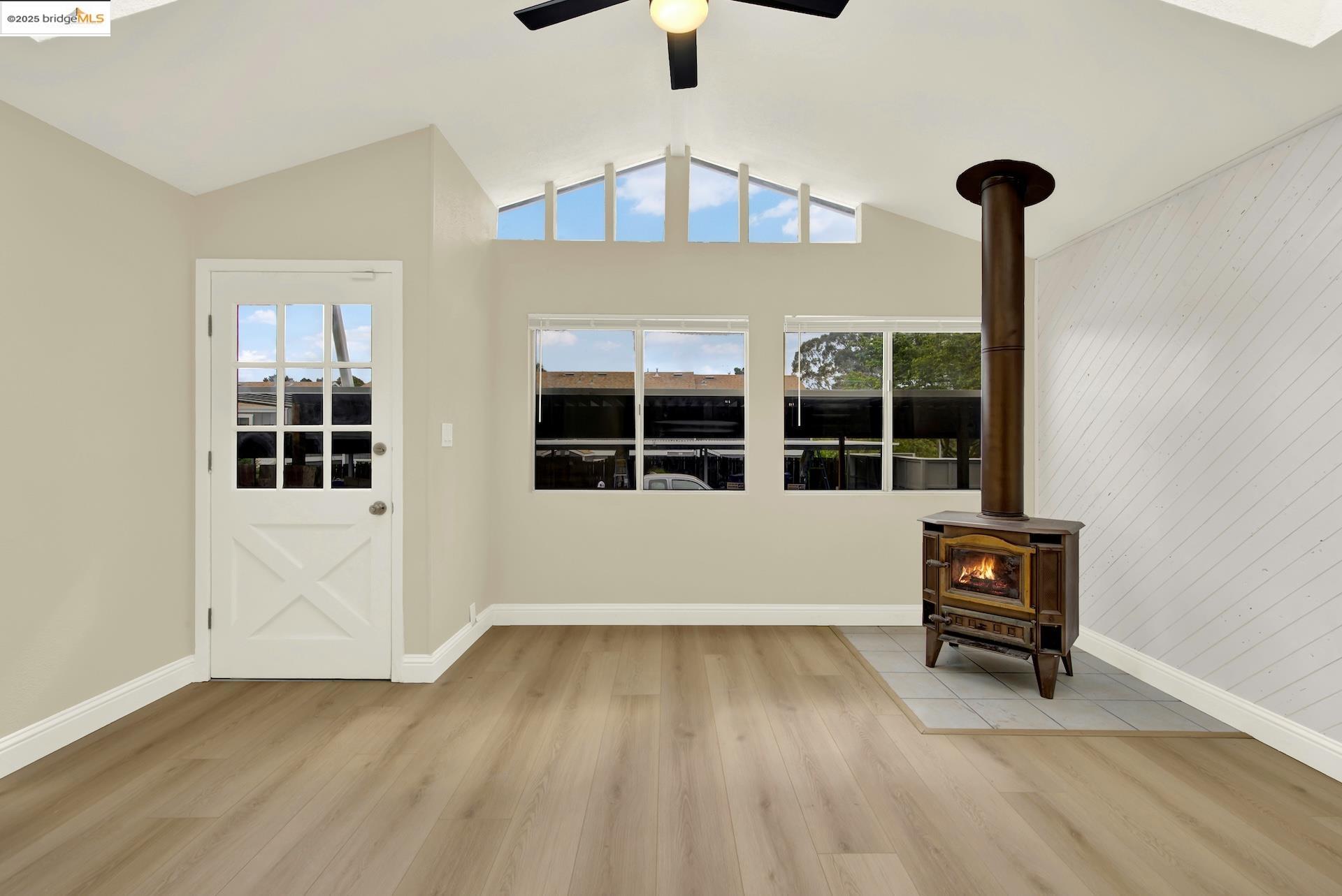 Photo #25: 41113460 Listing: Photo #25