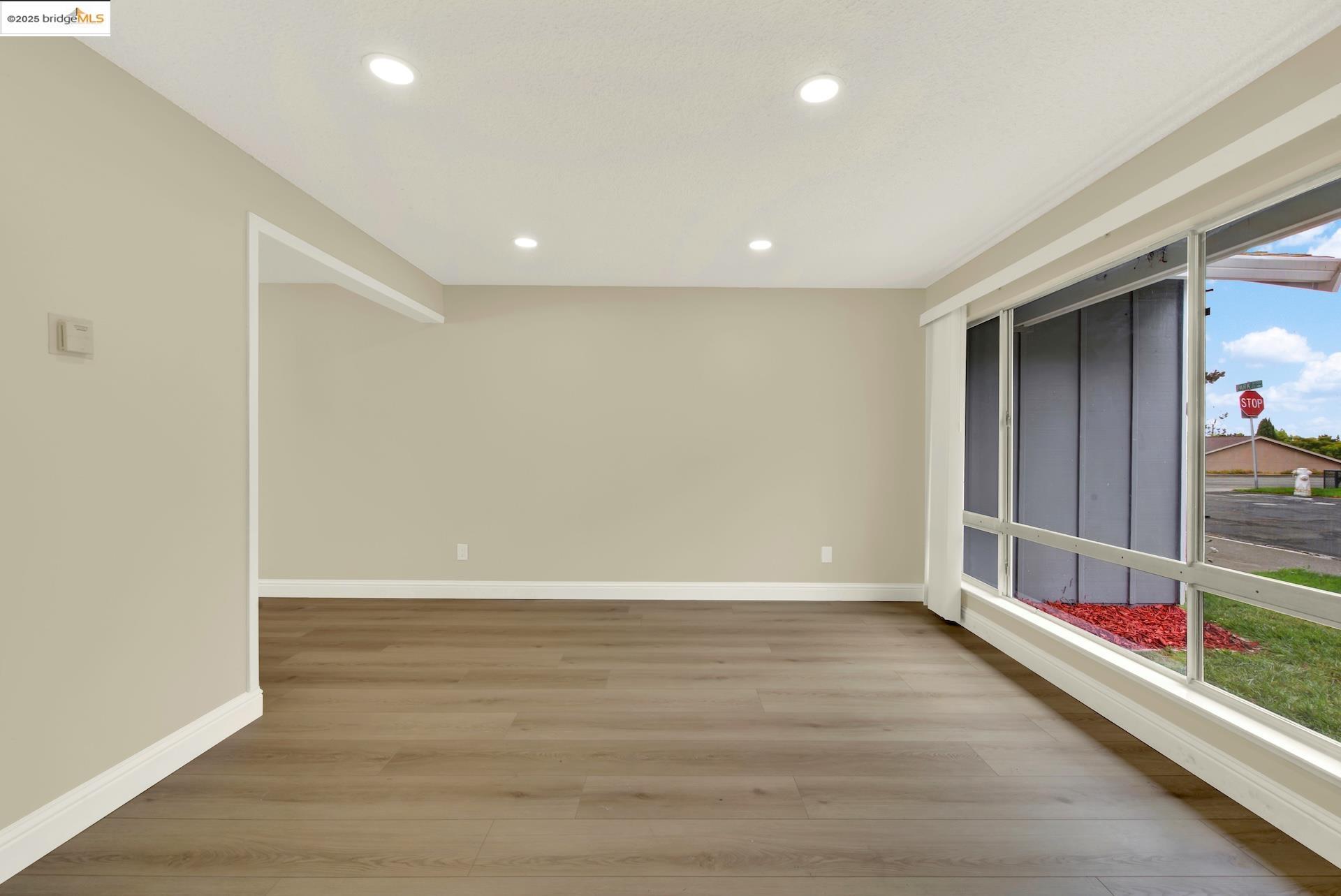 Photo #4: 41113460 Listing 