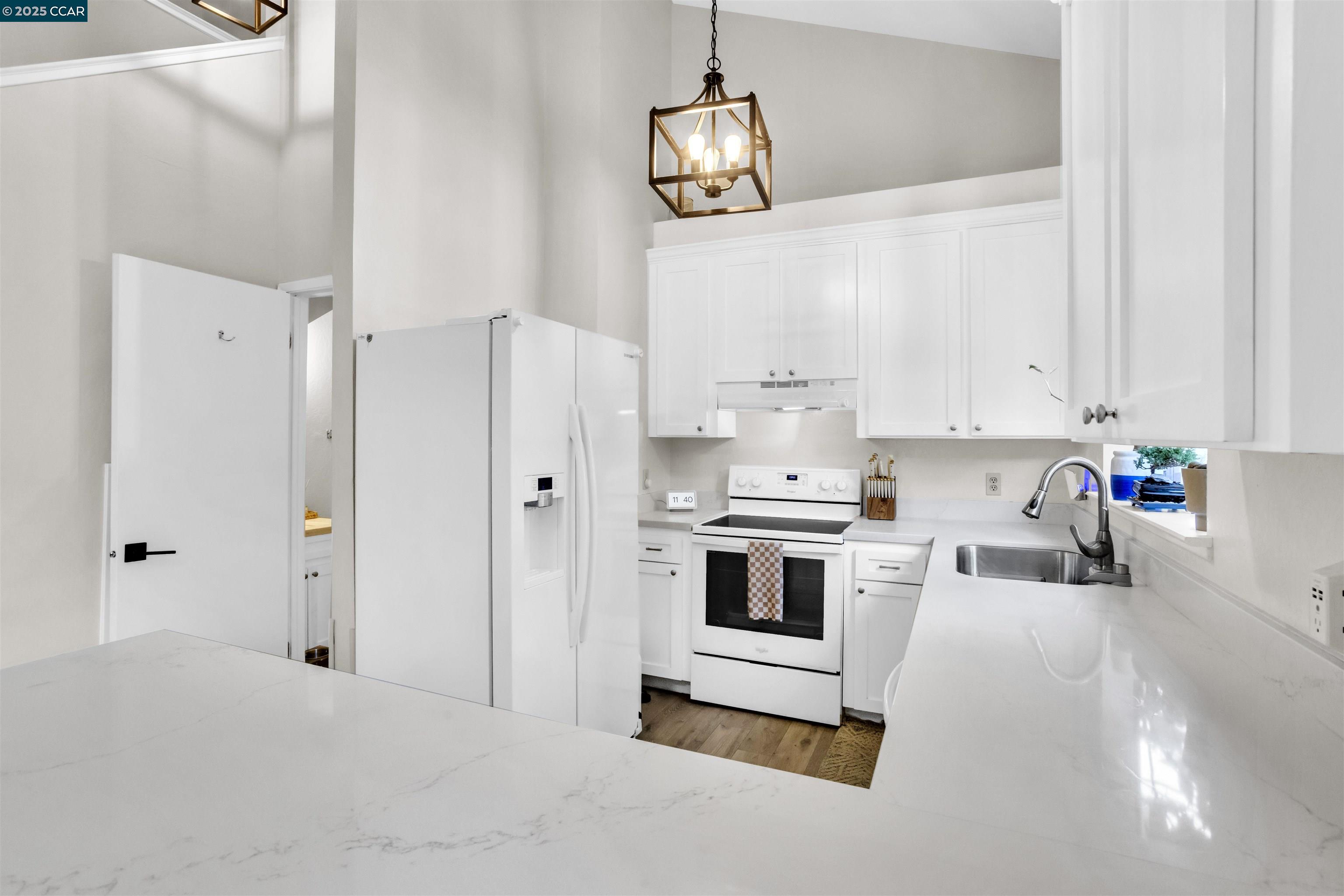 Photo #11: 41113467 Listing: Photo #11