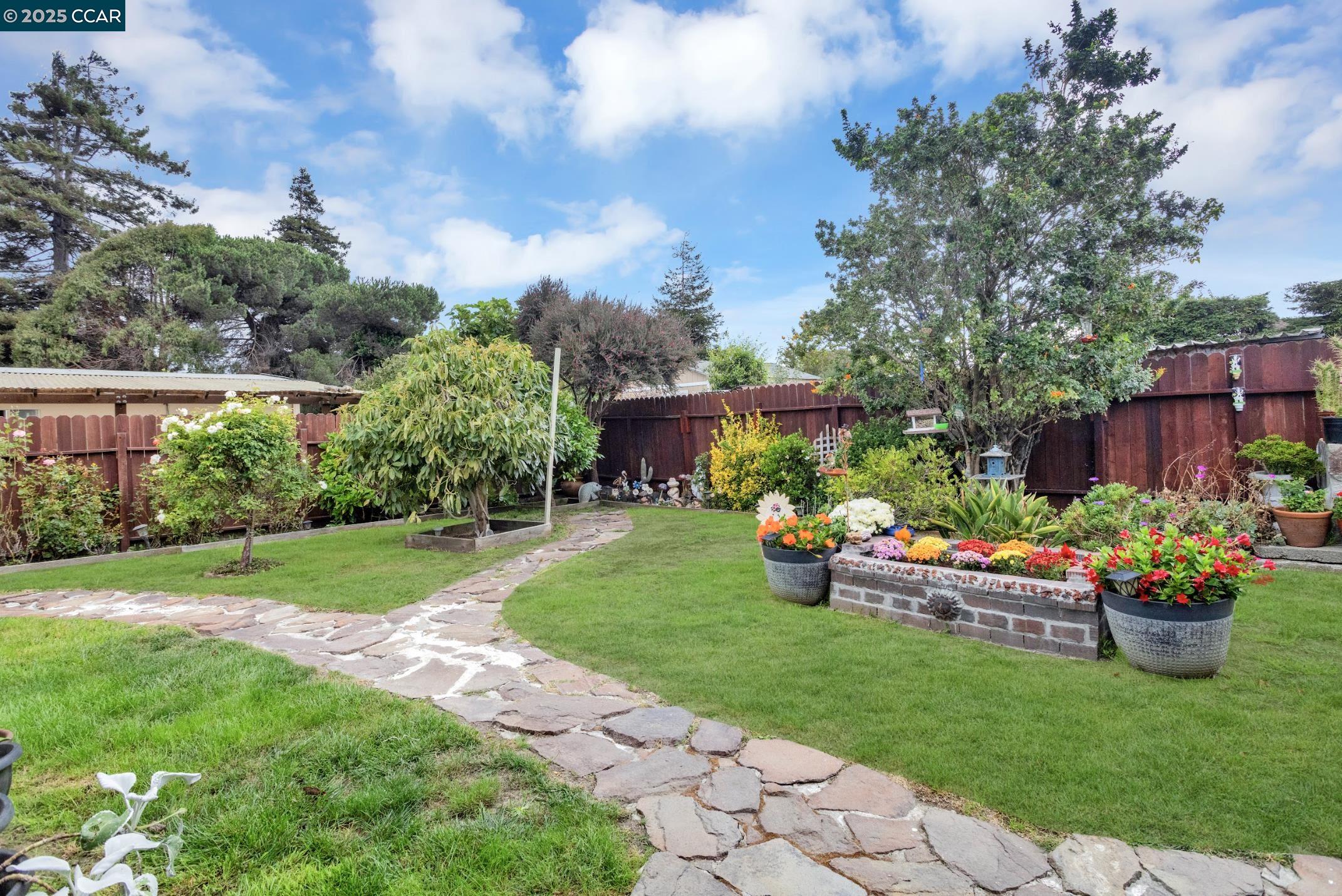 Detail Gallery Image 17 of 17 For 2919 Willow Rd, San Pablo,  CA 94806 - 4 Beds | 2 Baths