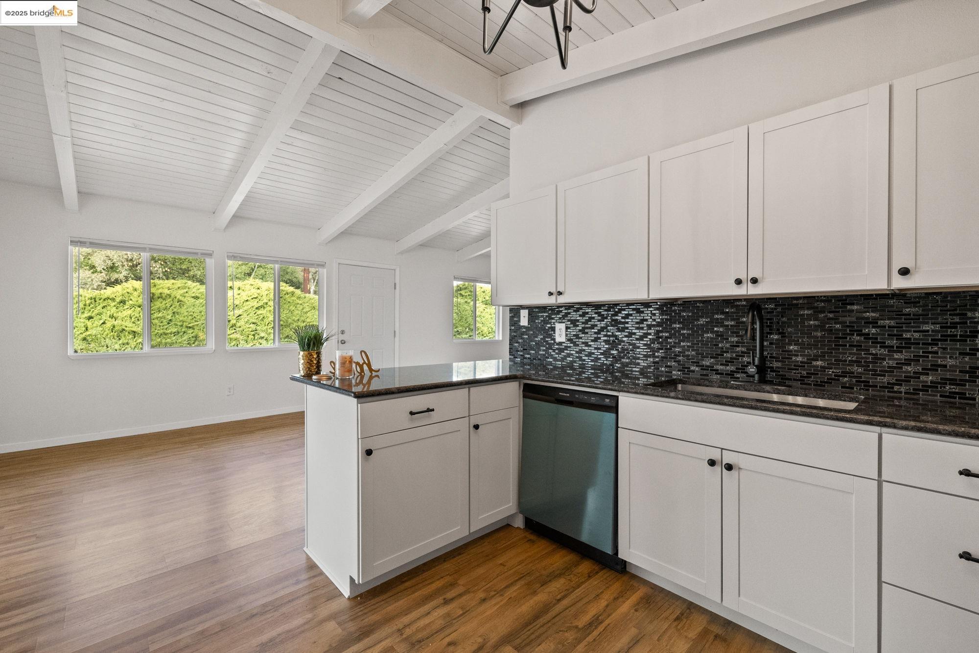 Detail Gallery Image 14 of 29 For 16310 Jacksonville Rd, Jamestown,  CA 95327 - 3 Beds | 1 Baths