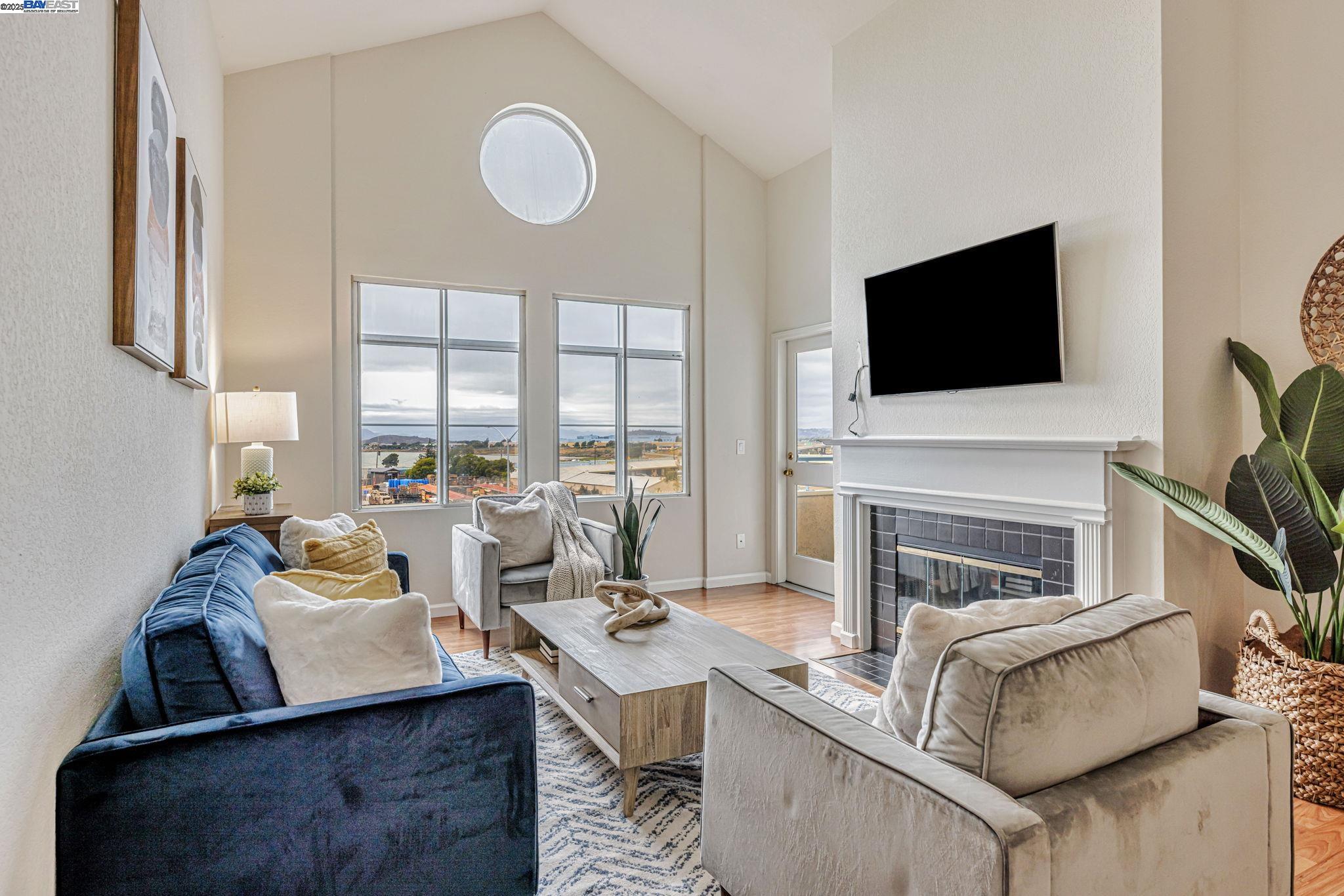 Photo #5: 41113486 Listing 